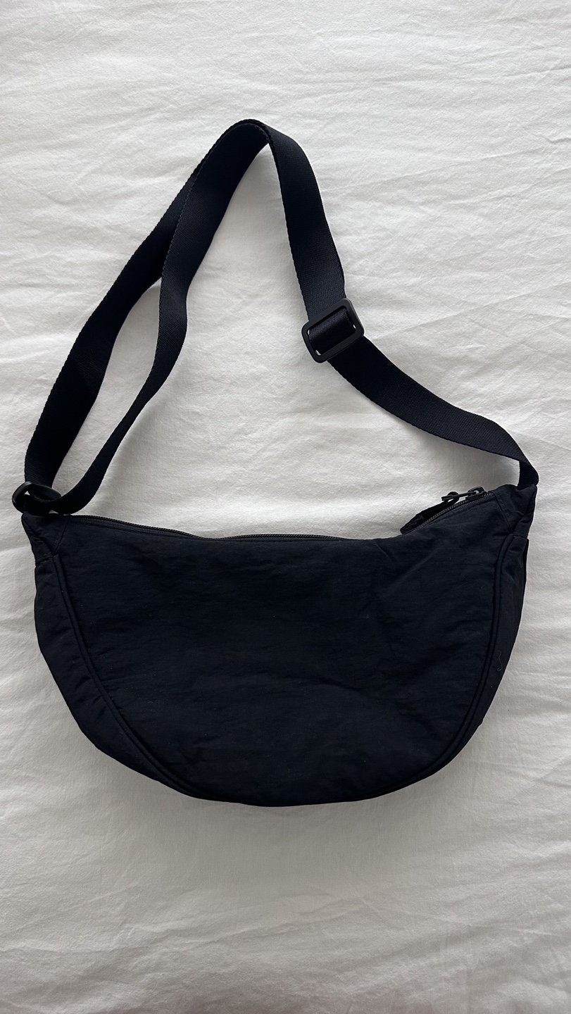 Uniqlo Black Fanny Pack - photo 2