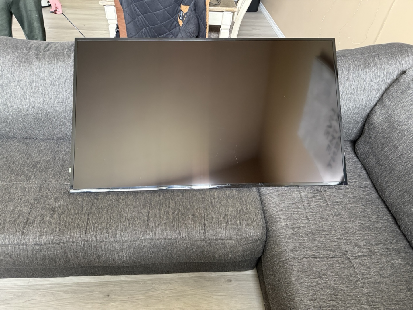 60” Samsung SmarTV