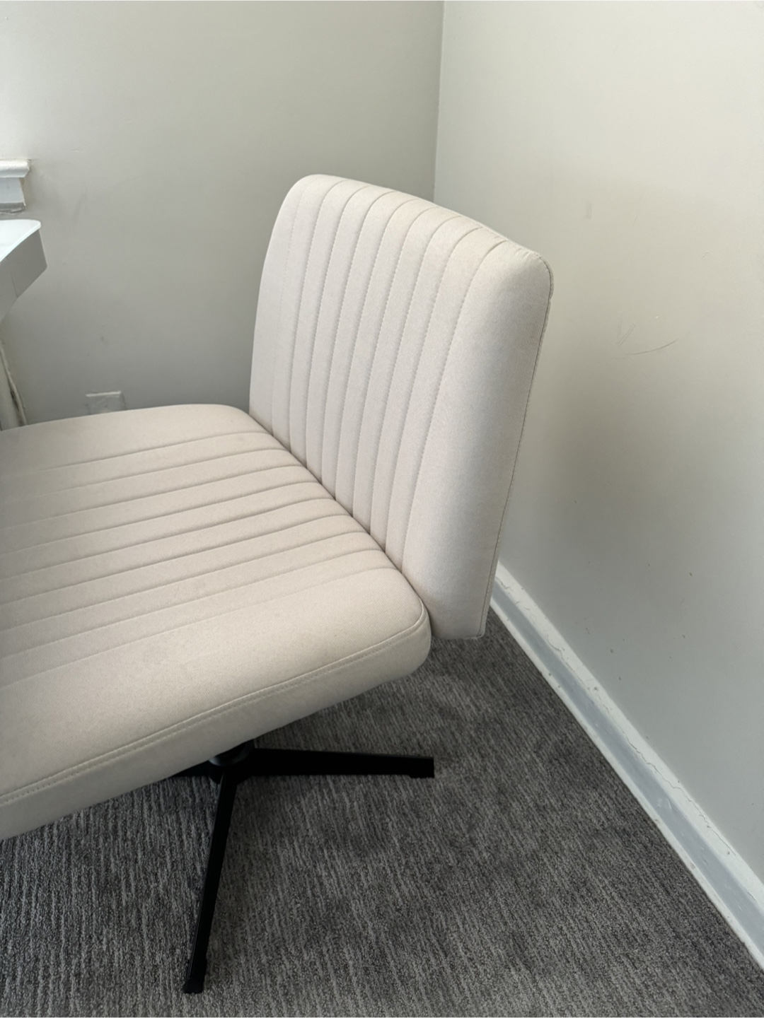 Modern Swivel Chair - Beige - photo 2
