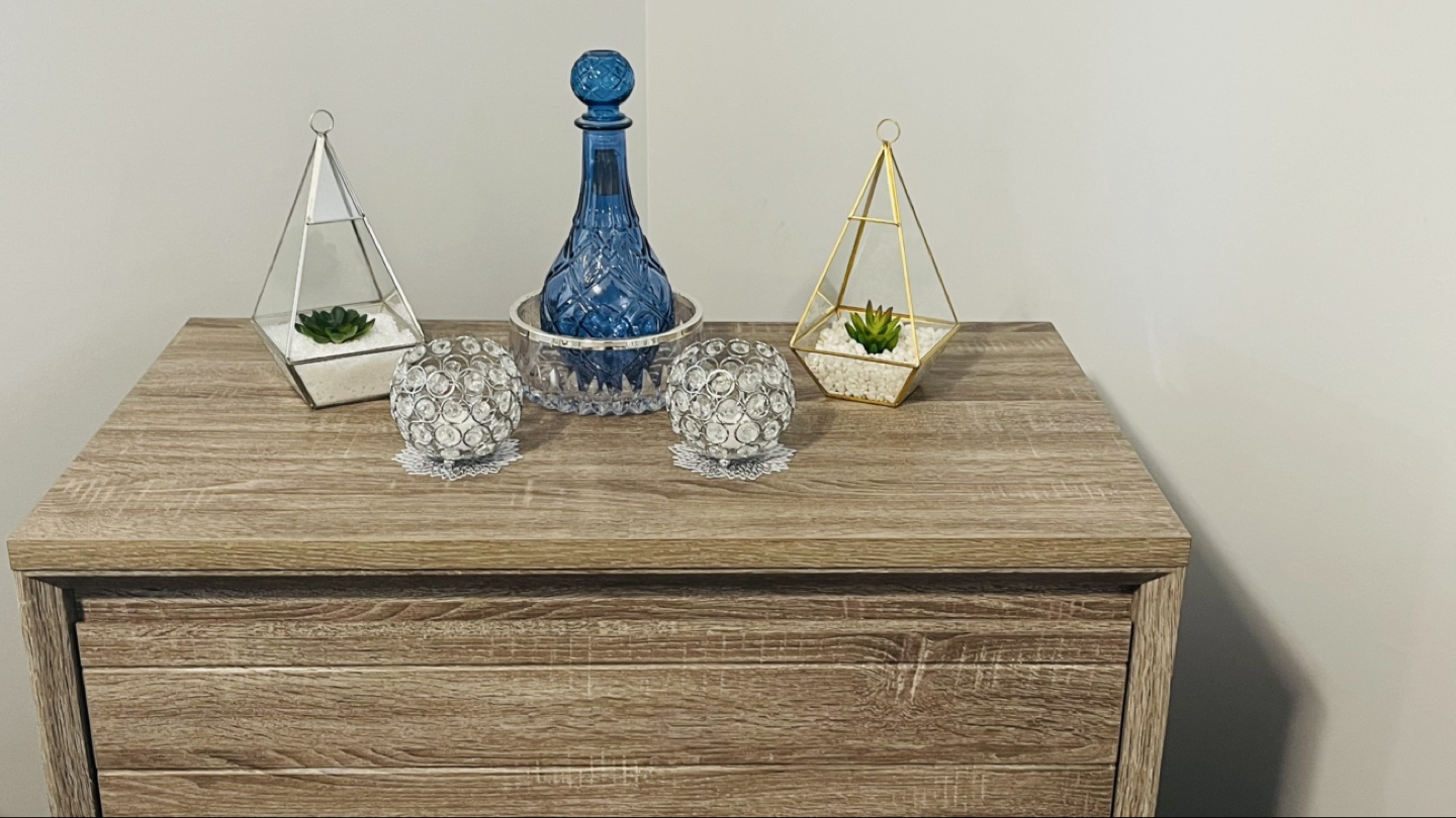 Three-Drawer Wooden dresser. Must go before June 28!! - photo 4