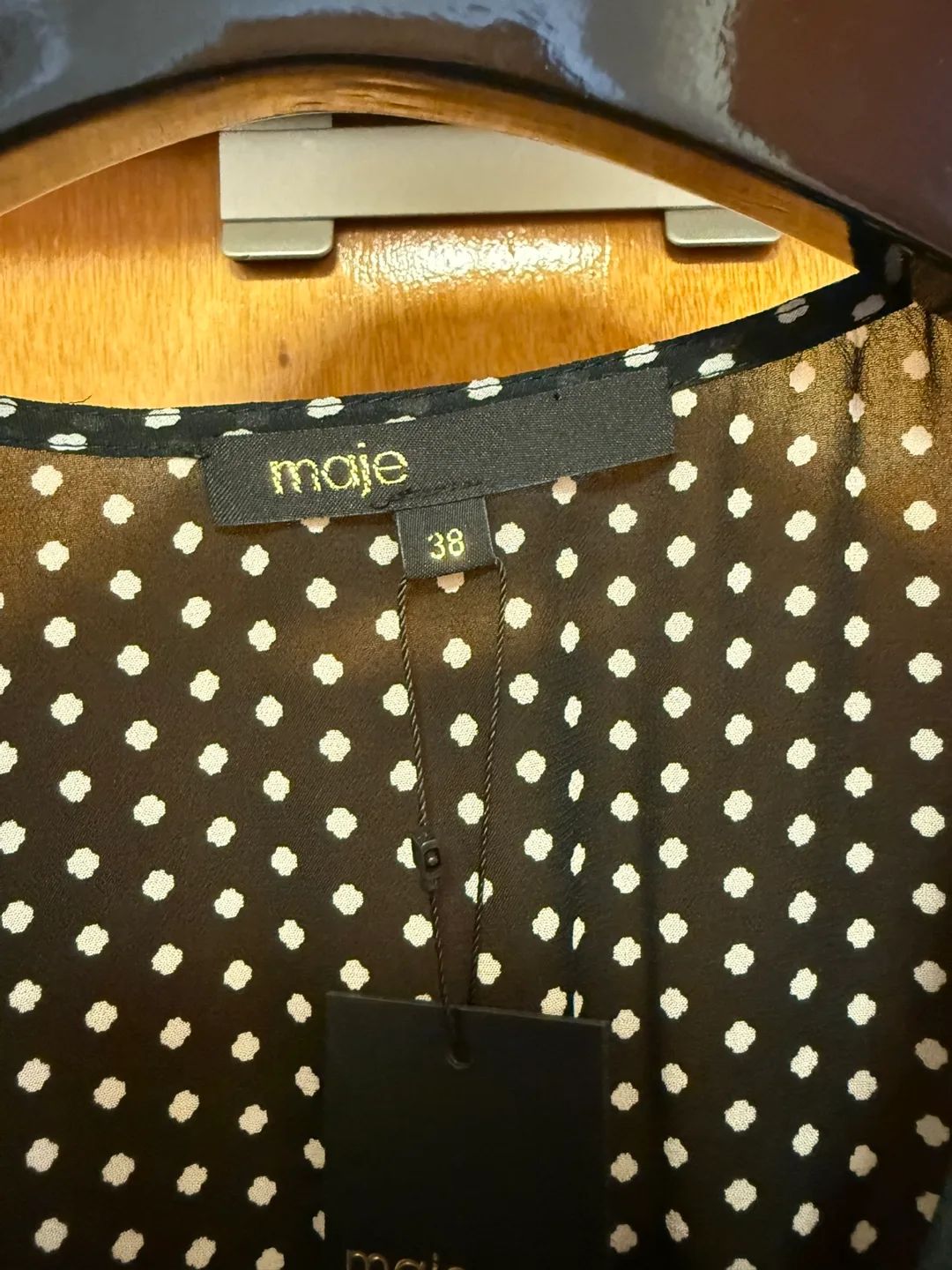 MAJE  - BLACK LONG SLEEVES V-NECK POLKA DOT DRESS image indicator(2)