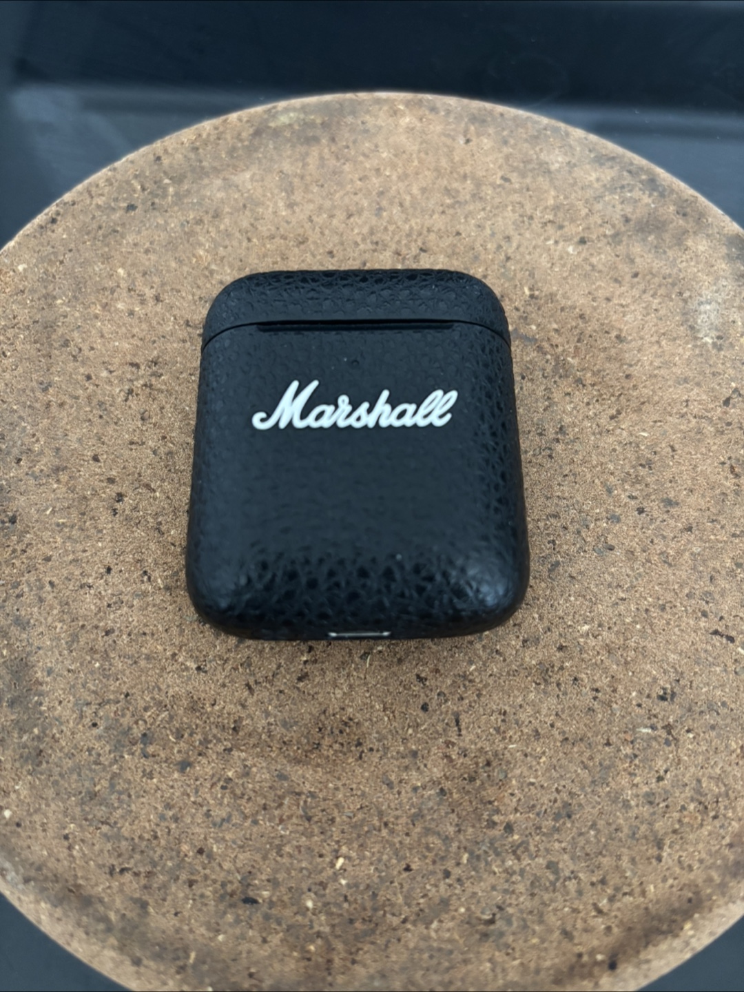 Marshall Minor III True Wireless Earbuds Charging Case