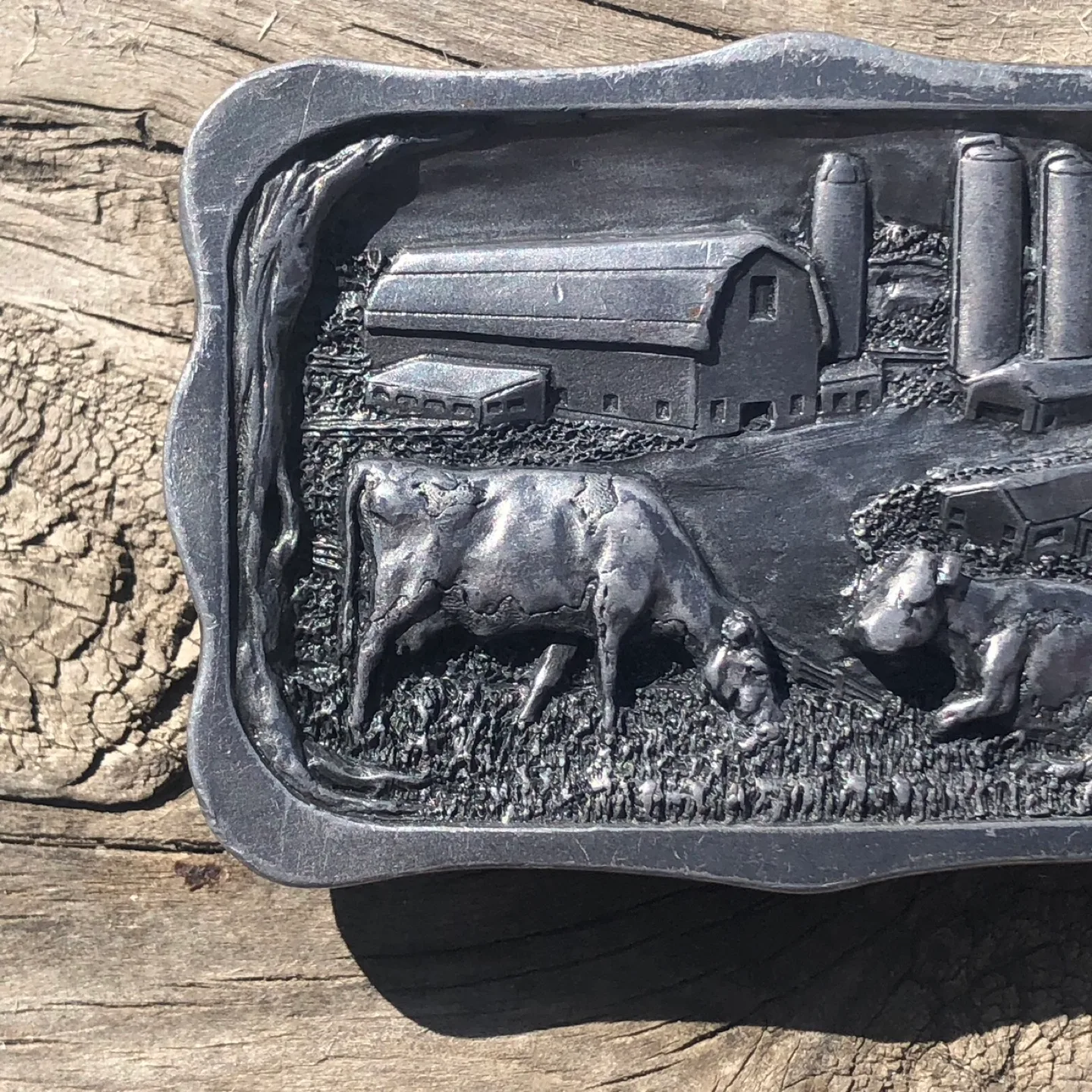 Vintage 80’s Dairy Farm Belt Buckle image indicator(2)