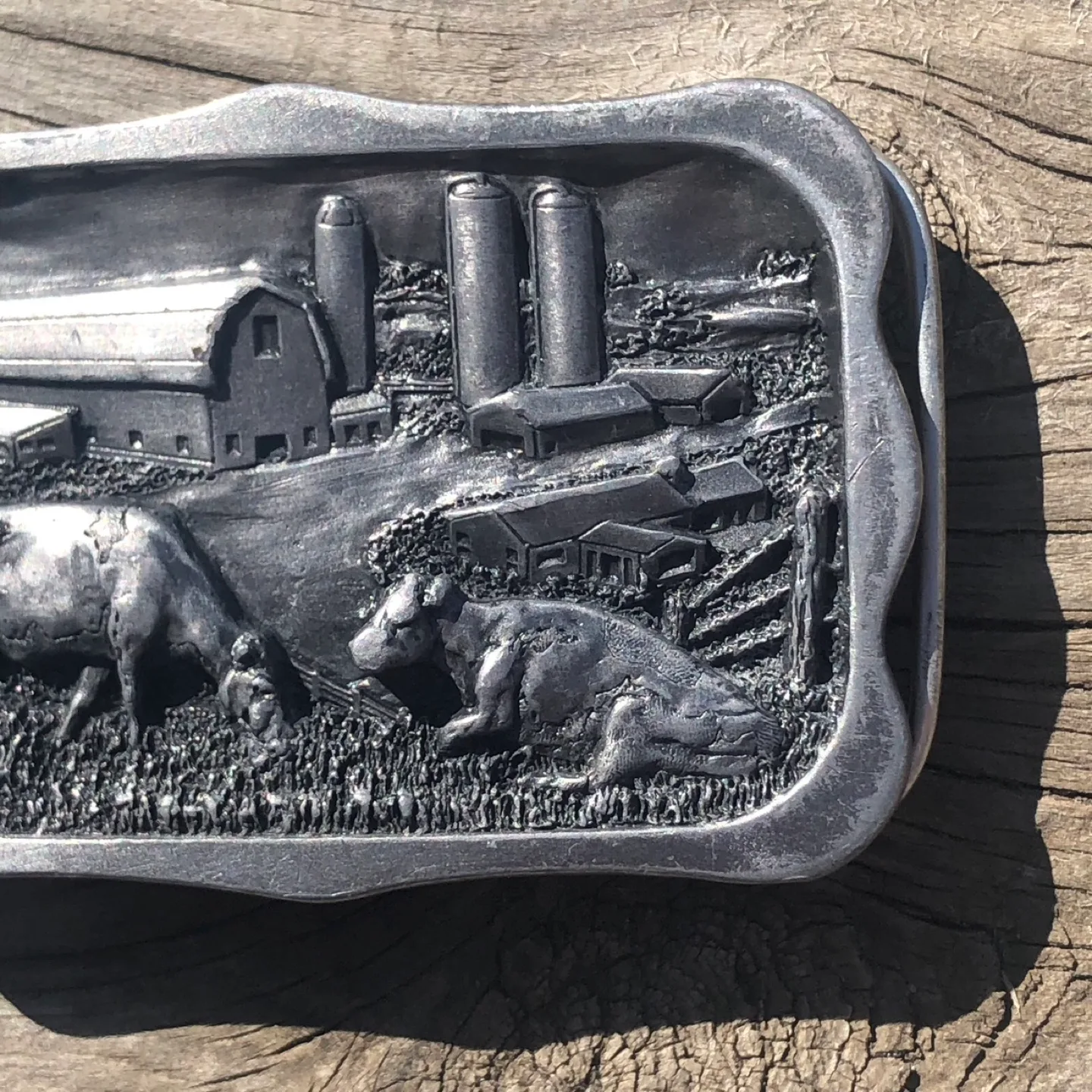 Vintage 80’s Dairy Farm Belt Buckle image indicator(3)