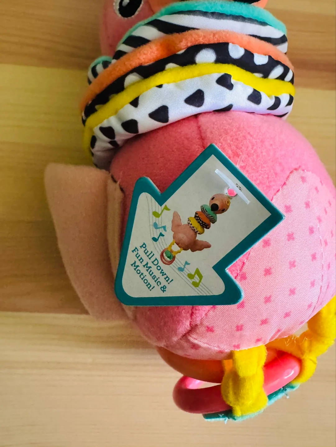 🦩NEW Infantino HUG & TUG MUSICAL FLAMINGO -Retail $14.99 image indicator(4)