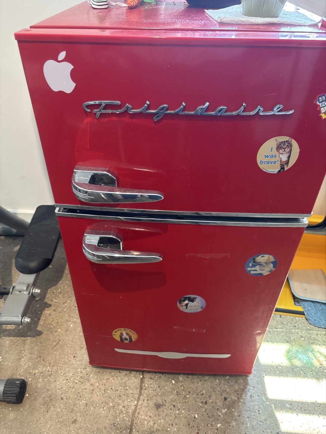 Vintage Frigidaire Retro Mini Fridge - Red