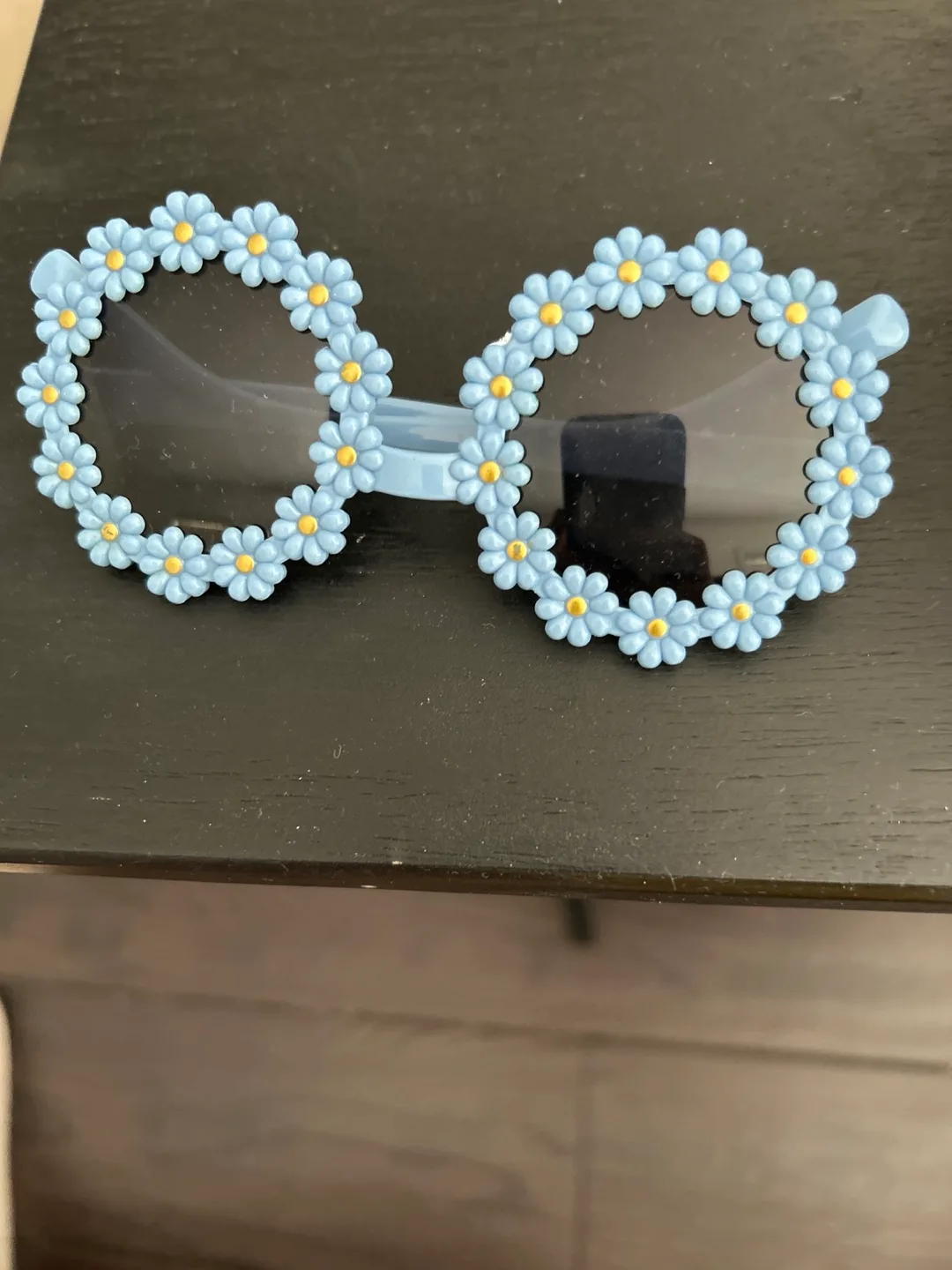 Daisy Flower Sunglasses thumbnail