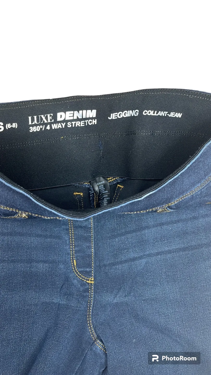 Women's LUXE Denim Jean image indicator(5)