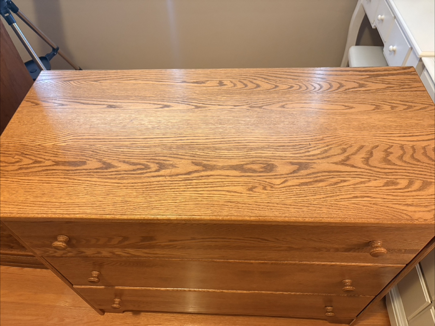 Solid Oak Dresser - photo 2