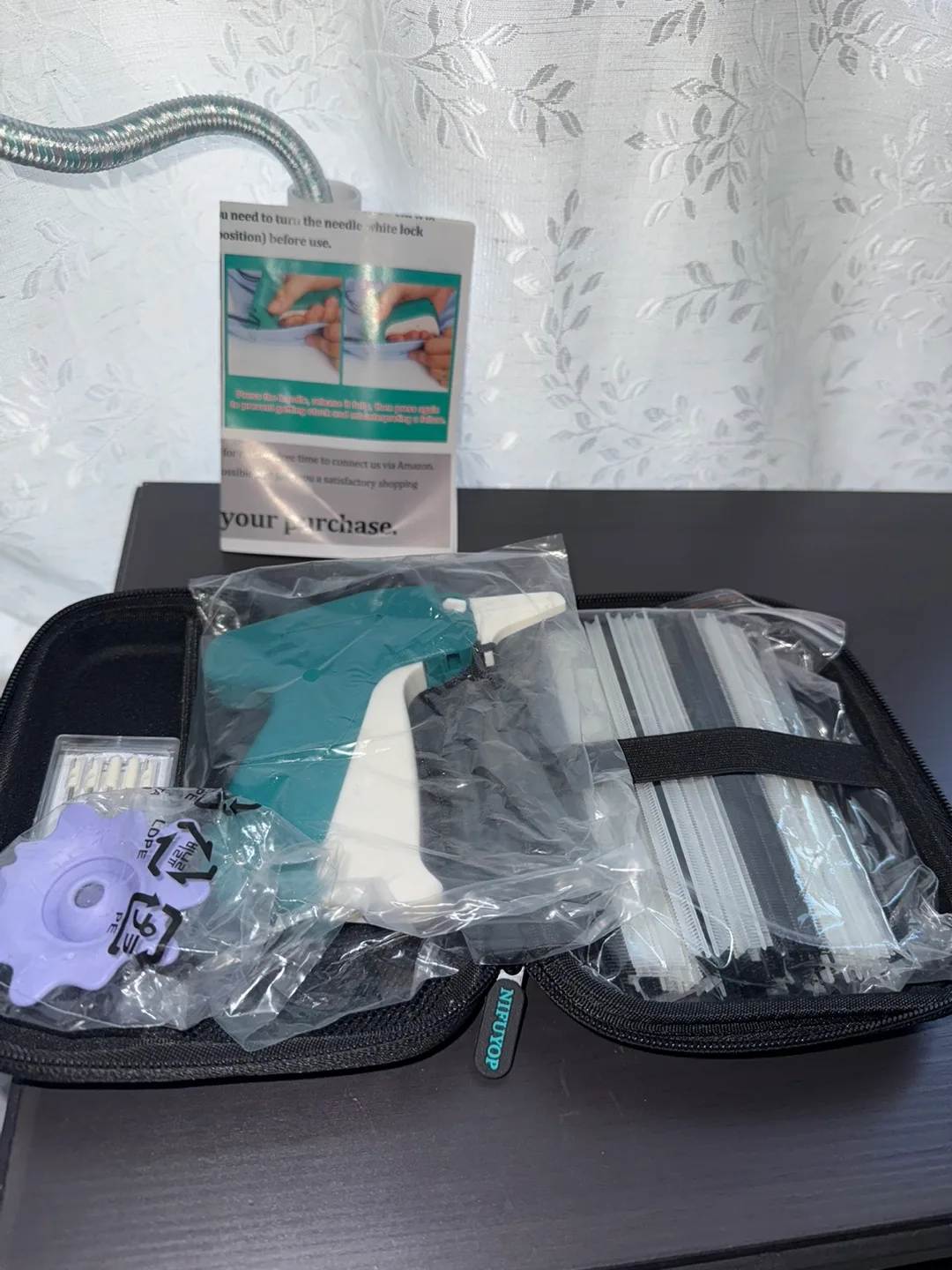 NIFUYOP Clothing Tagging Gun with 3000 Barbs & Hard Case thumbnail