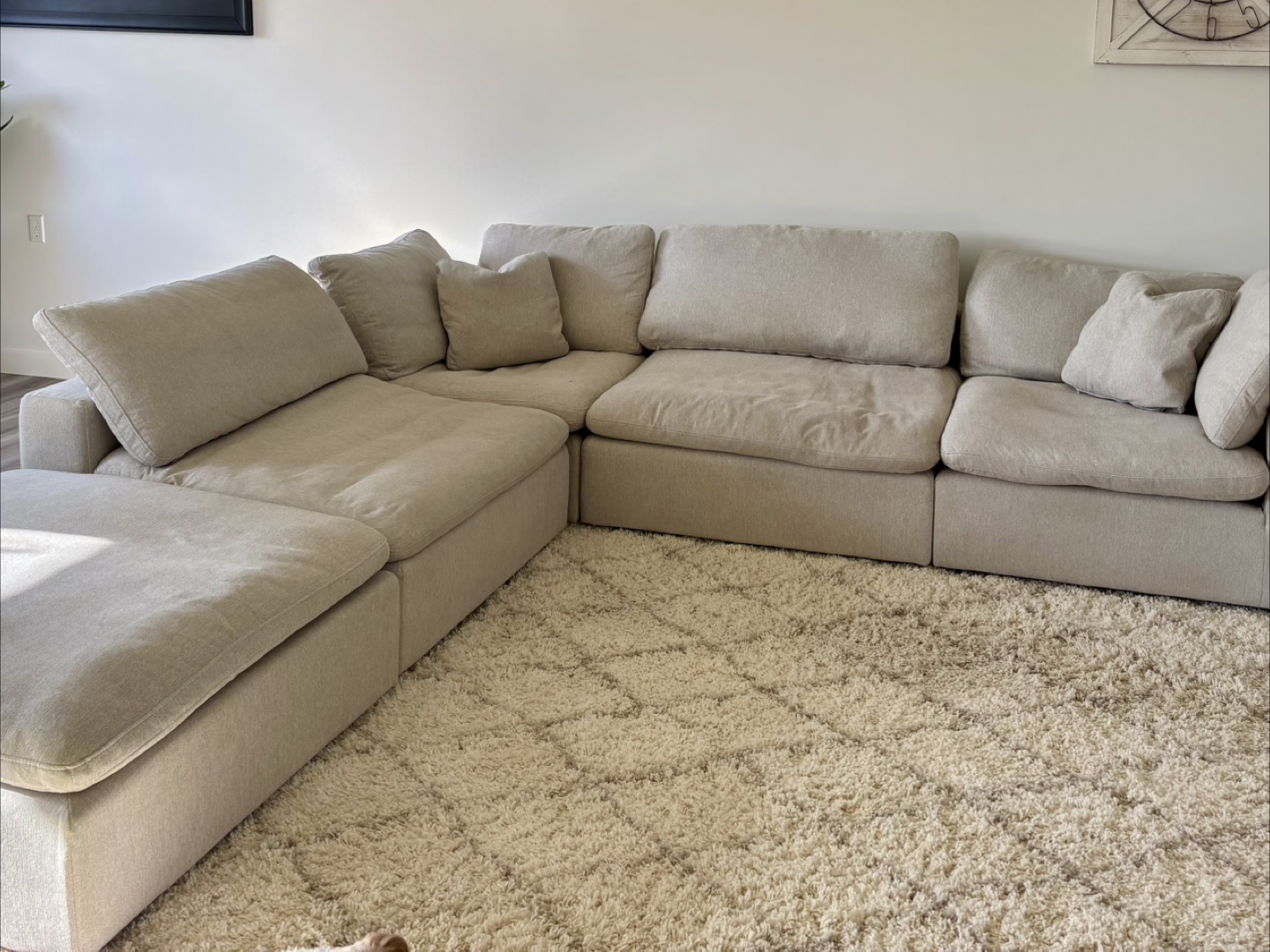 Large Sectional Sofa - Beige Linen - photo 3