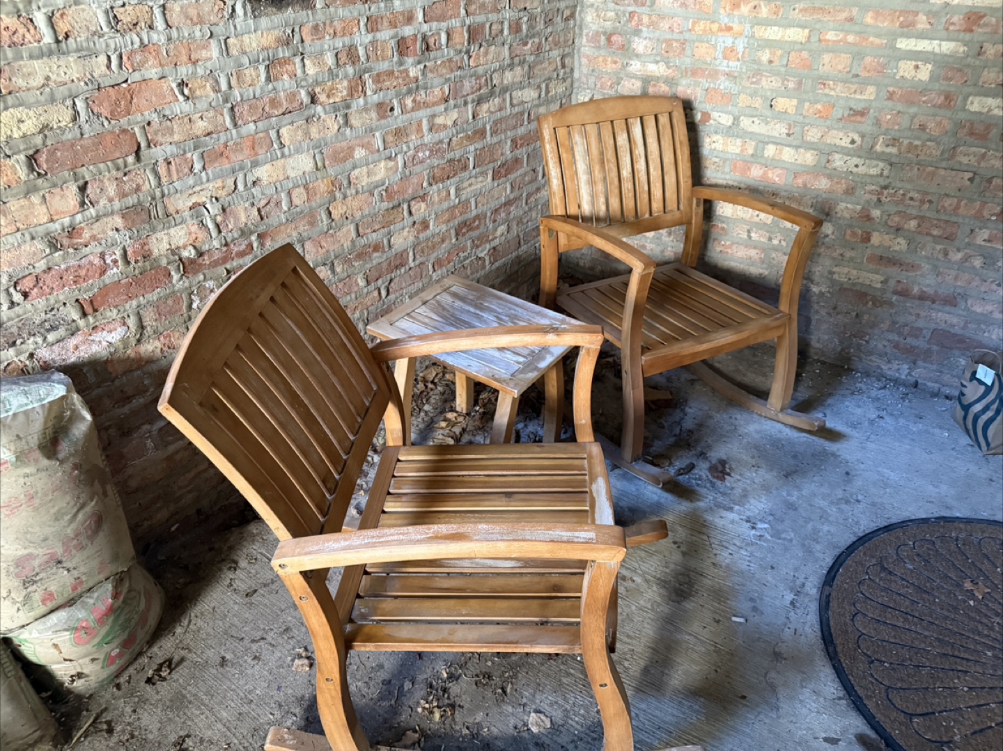 Teak(?) Wood Rocking Chairs and Side Table Set - photo 2