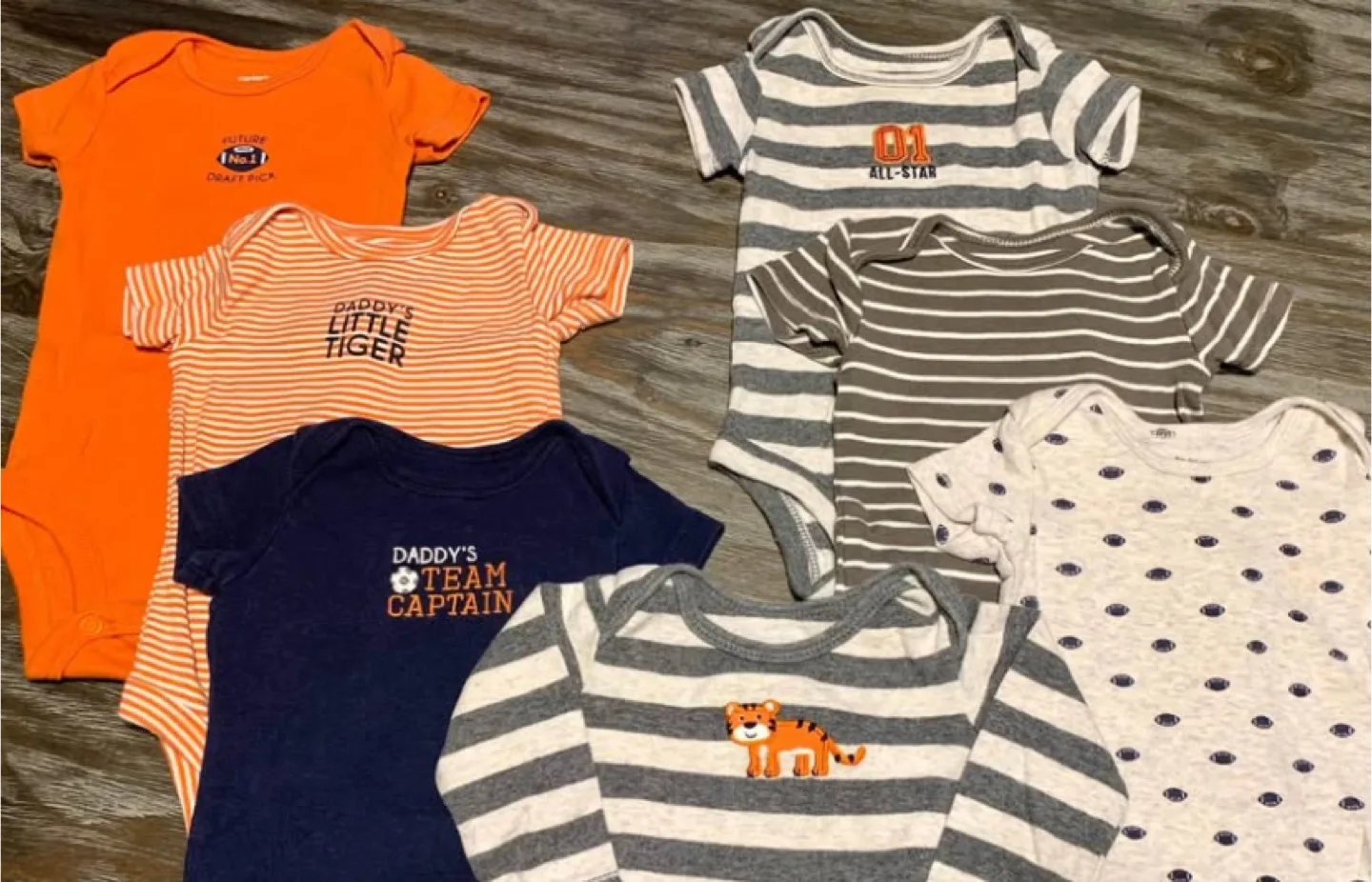 Bundle of 7 Carter's Baby Bodysuits - 3 Months image indicator(3)