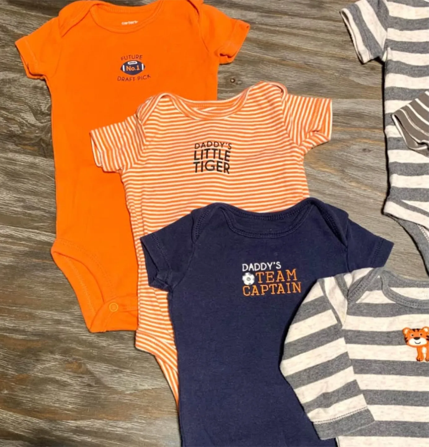 Bundle of 7 Carter's Baby Bodysuits - 3 Months image indicator(4)