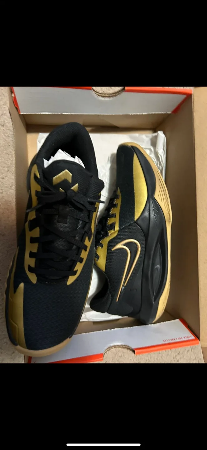 Nike Black and Gold Basketball Shoes thumbnail