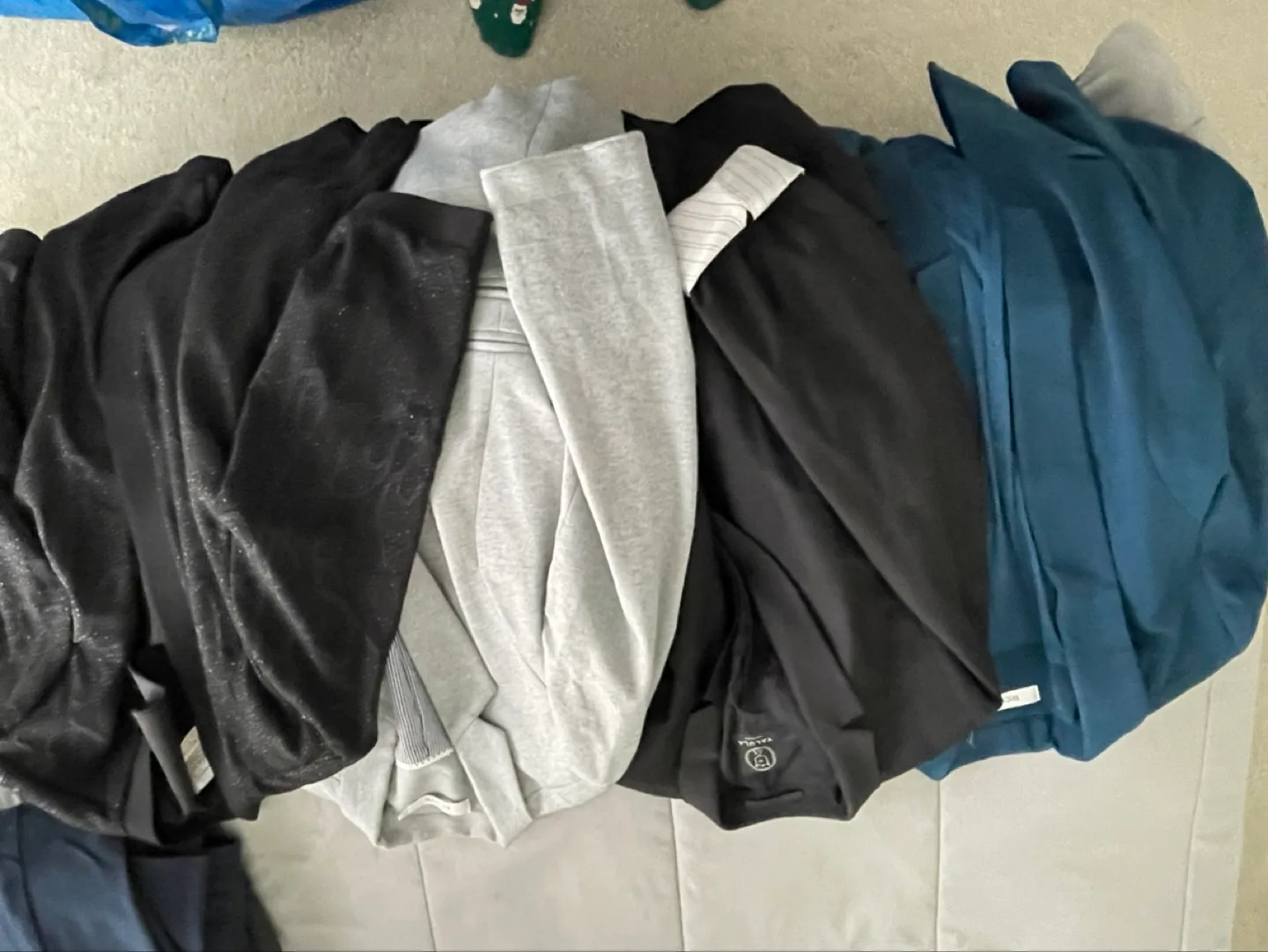 Four Blazers - Bundle ladies medium thumbnail