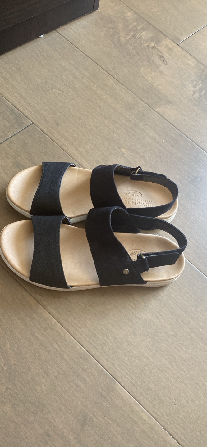 BEWANDERED Women's Black Sandals - Size 6 US 8 - photo 2