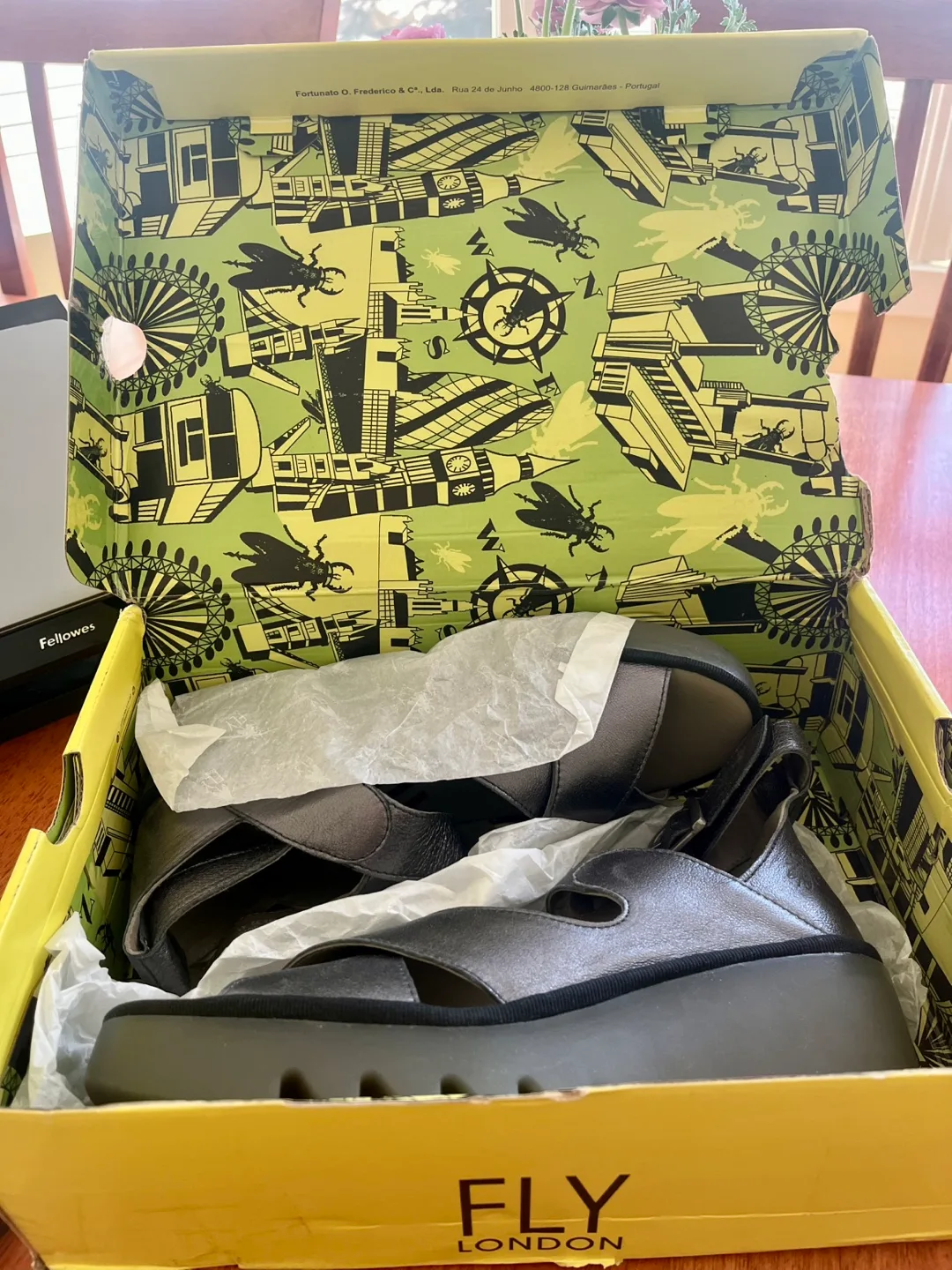 BRAND NEW FLY London Women's BYRE410FLY Ankle Strap Sandal image indicator(2)