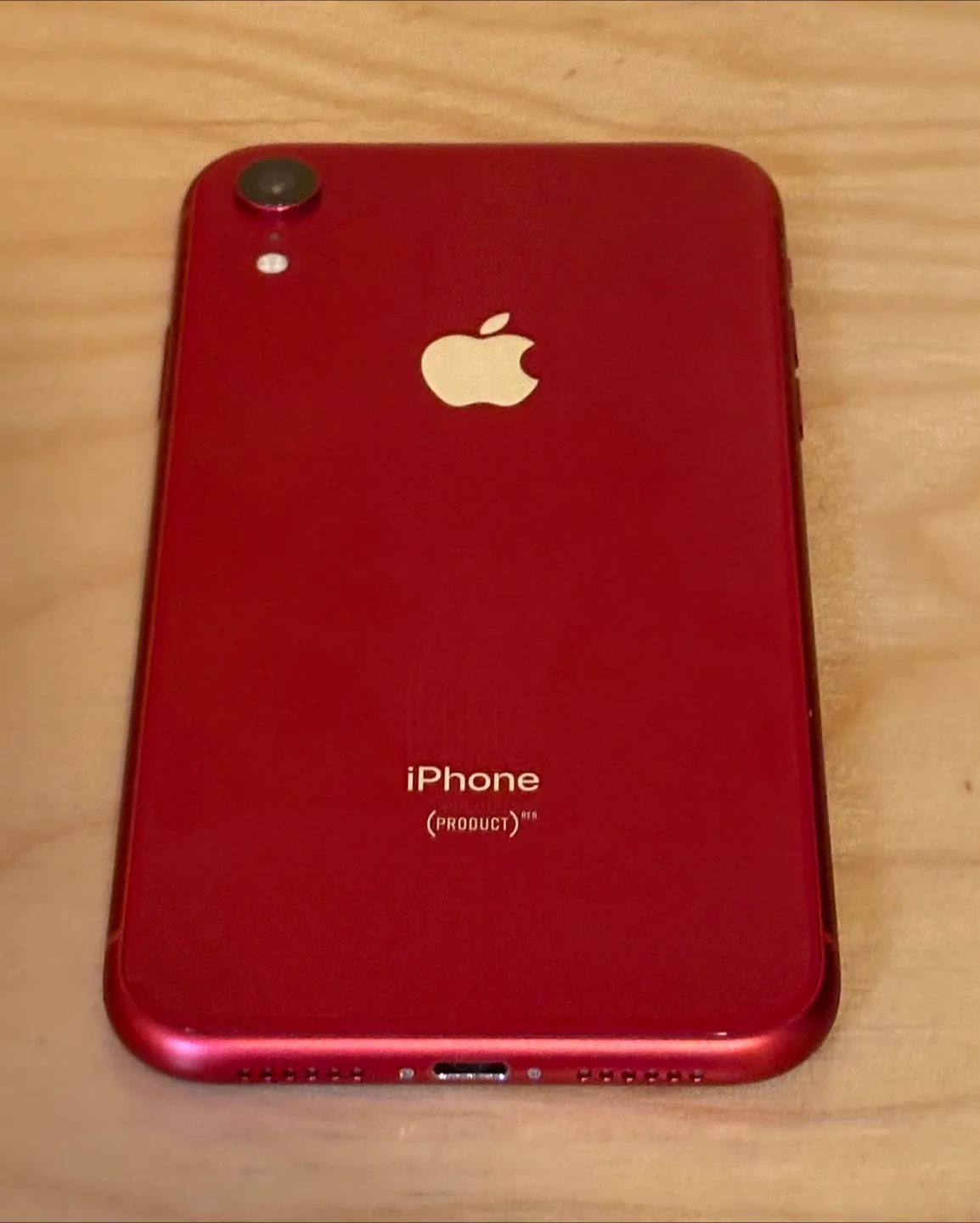 iPhone XR (PRODUCT) RED 64GB image indicator(2)