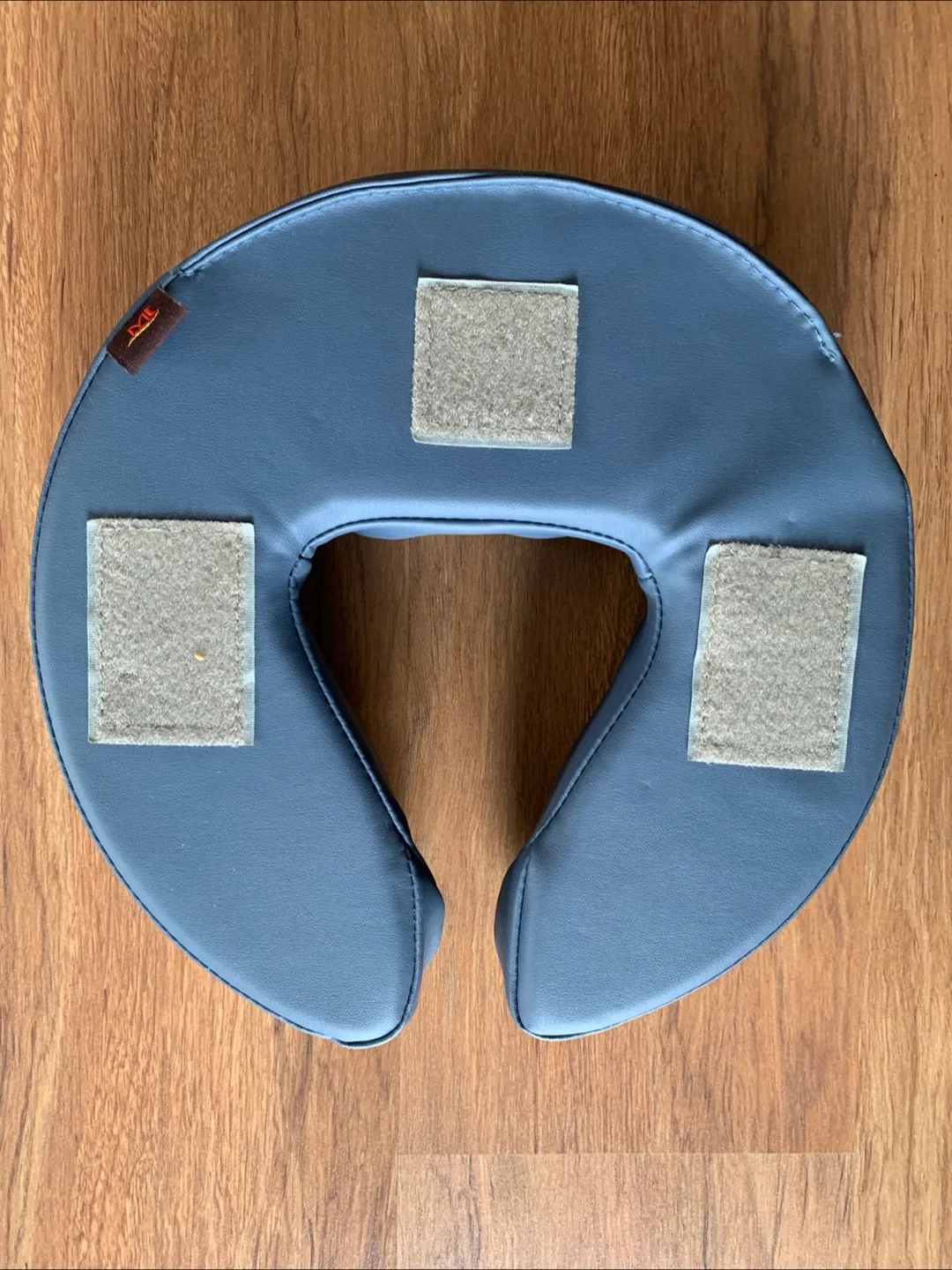 Massage Table Face Cradle - Dark Grey image indicator(2)