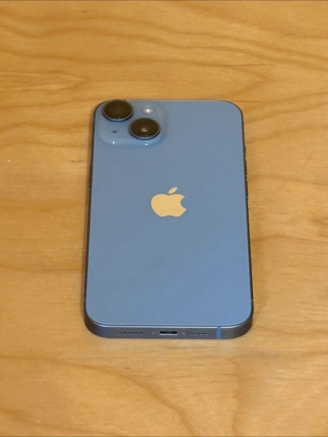 iPhone 14 (128GB) - Blue - Excellent Condition image indicator(2)