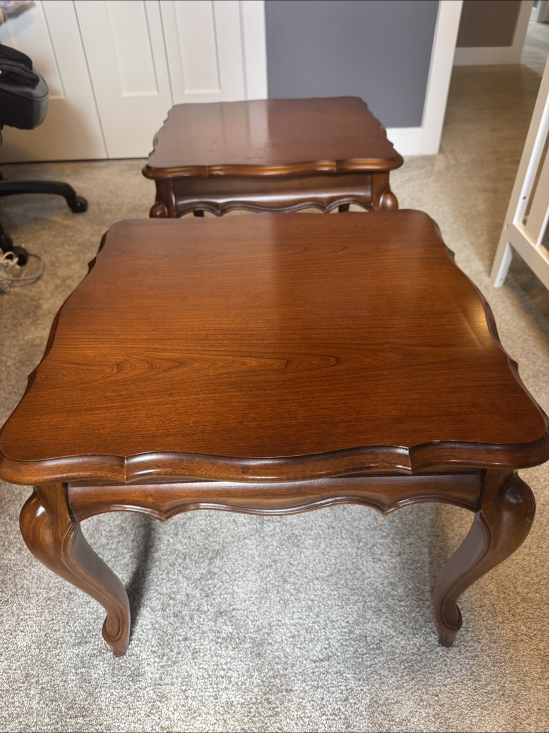 Pair of Vintage Wooden End Tables or coffee tables