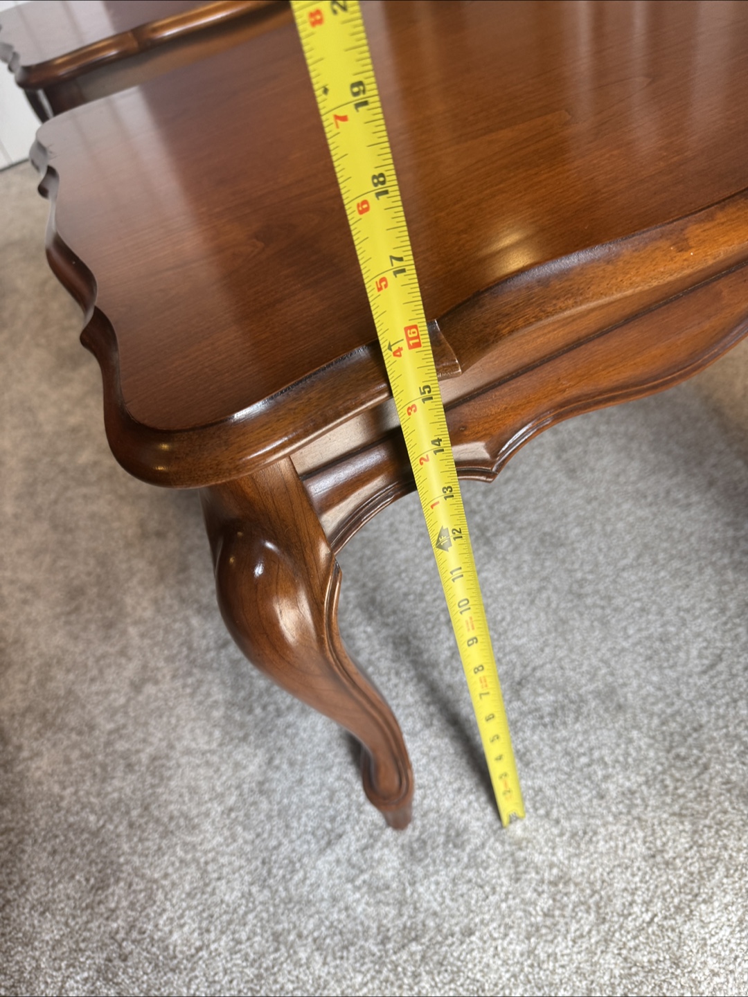Pair of Vintage Wooden End Tables or coffee tables - photo 3