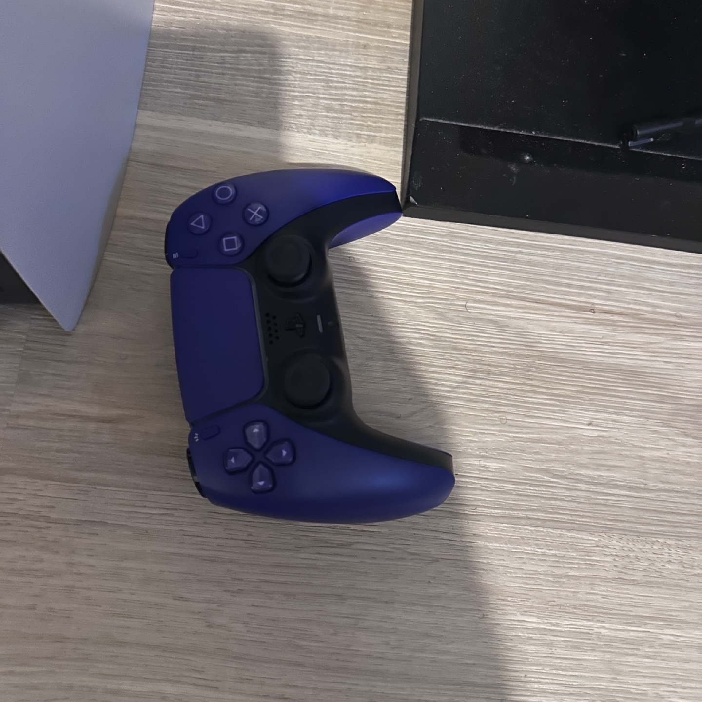 DIGITAL PS5 Console with Extra Controller and 2TB SSD - photo 4