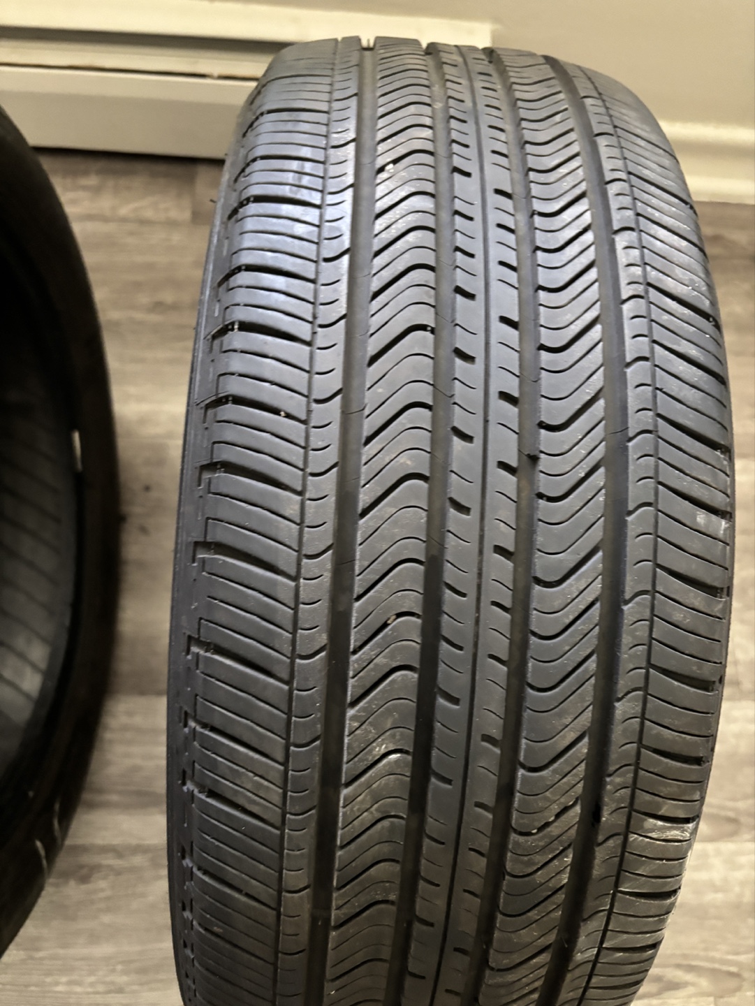 Michelin Primacy MXV4 Tires set of 2 - photo 4