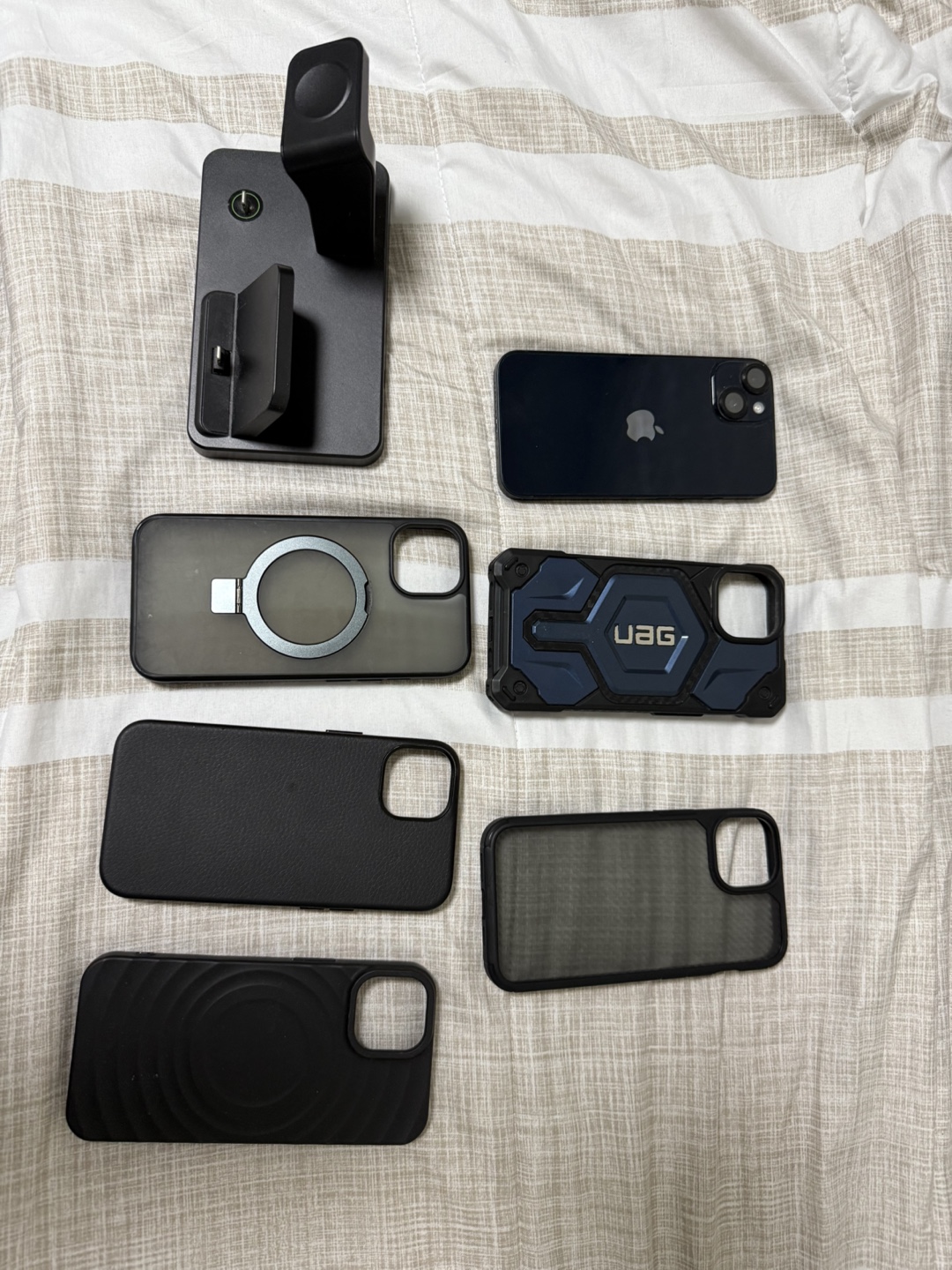 Selling my iPhone 14 – 256GB – Unlocked - photo 2