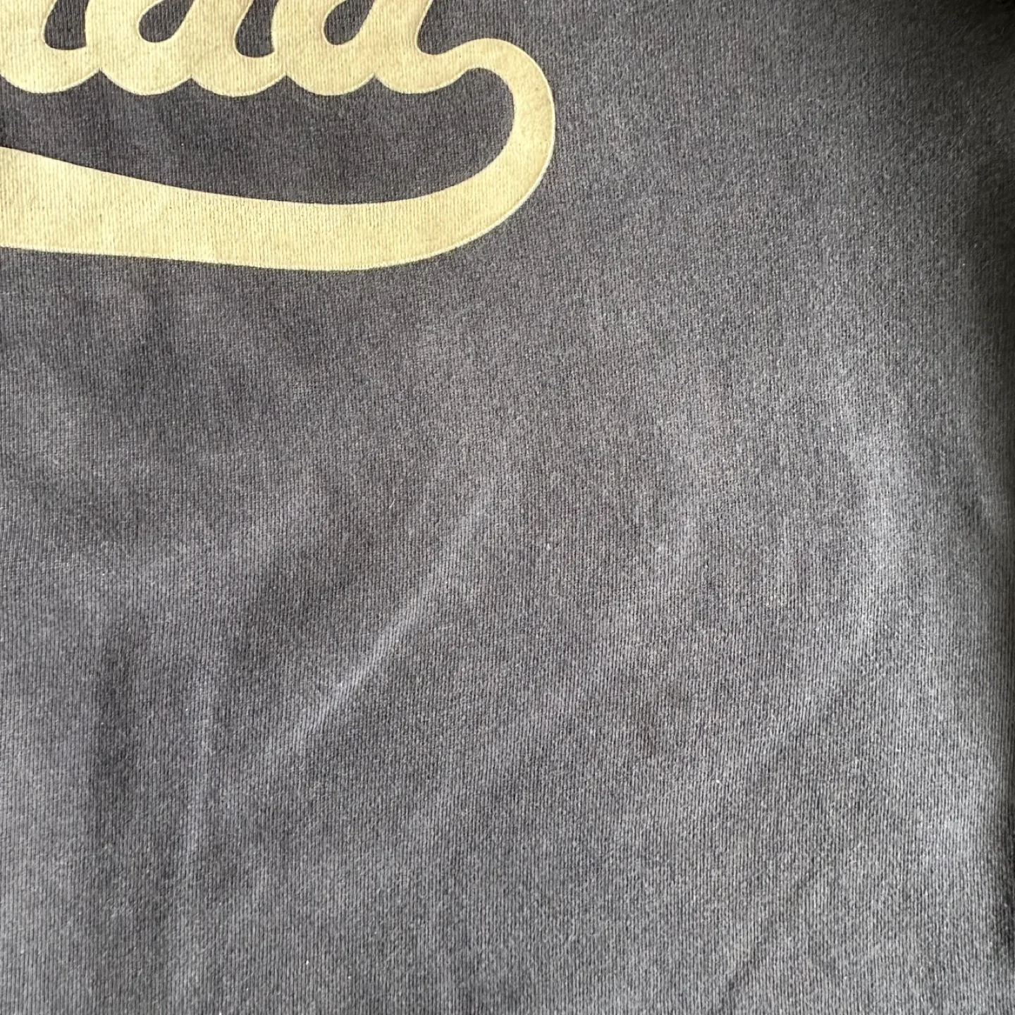 Roots Canada Men’s Crewneck Sweatshirt size XL image indicator(10)