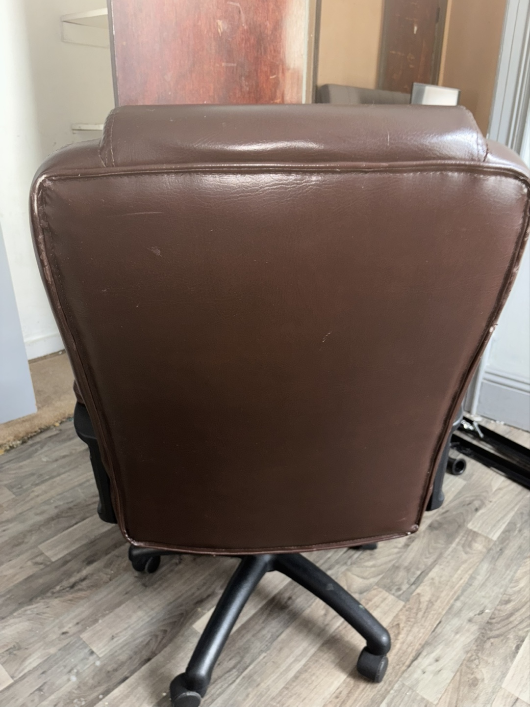 Brown Leather Office Chair - photo 3