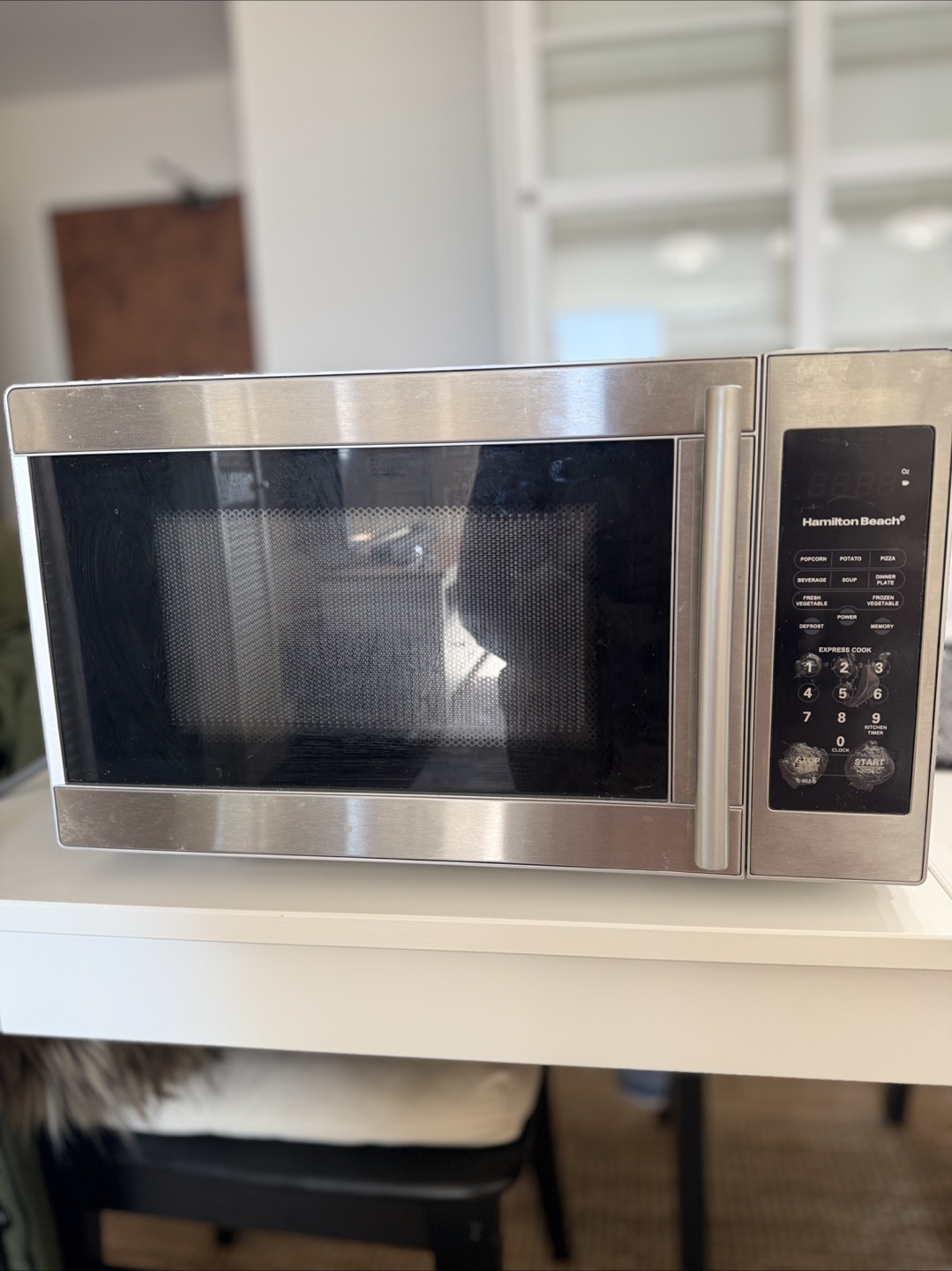 Hamilton Beach Microwave - Stainless Steel - photo 3