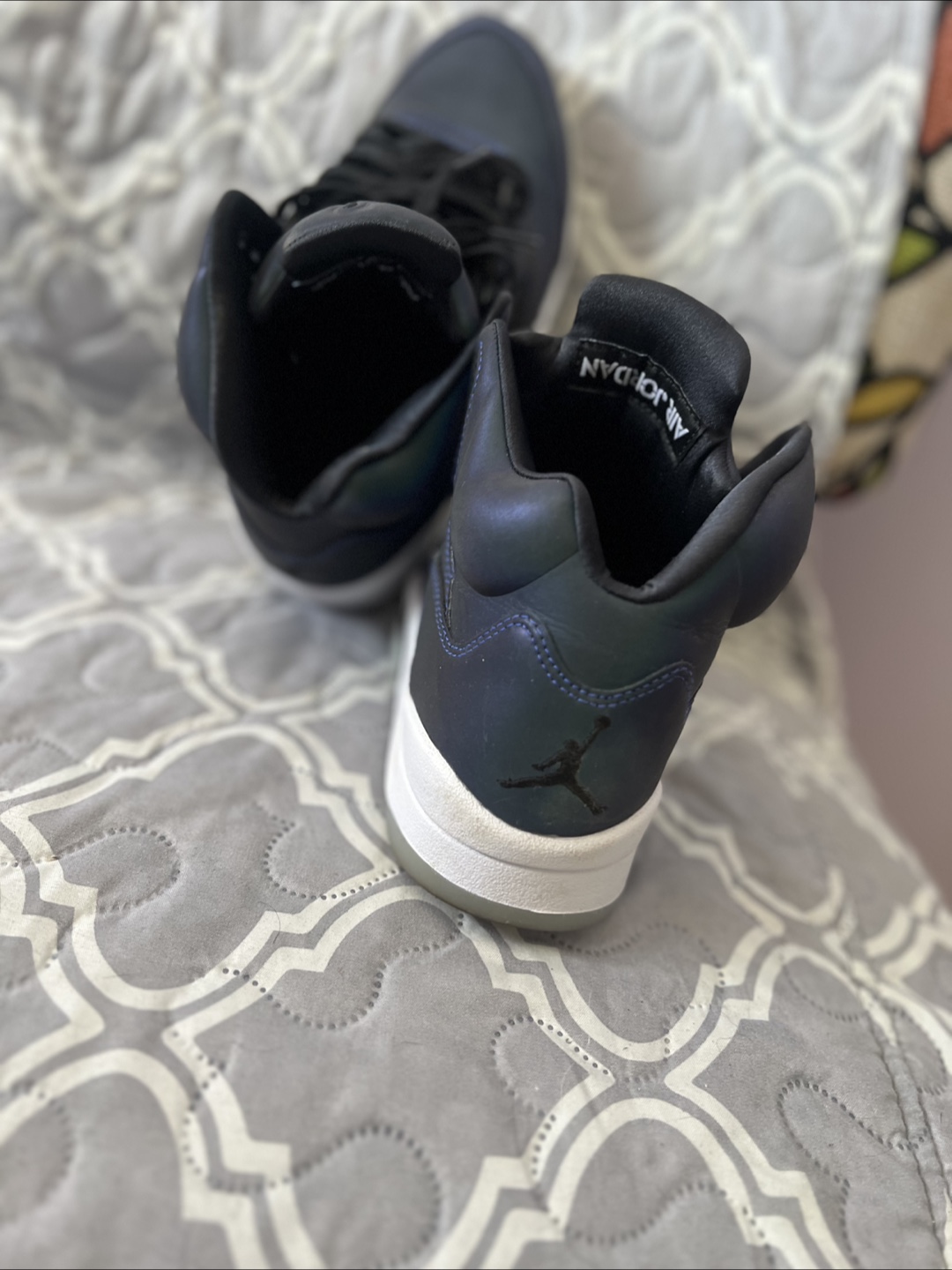 Women's Air Jordan 5 Retro Size 8 - photo 4