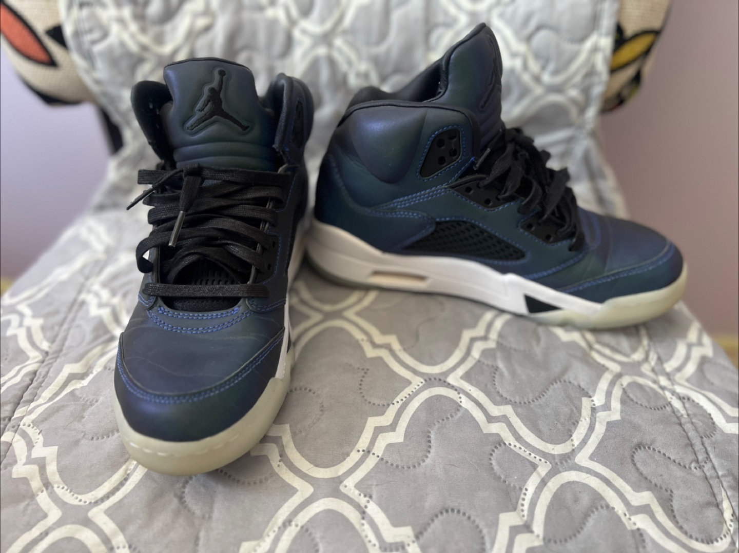 Women's Air Jordan 5 Retro Size 8 - photo 3