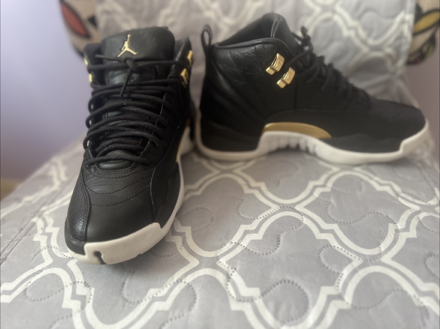 WMNS Air Jordan 12 Retro Black Metallic Gold Size 7.5 - photo 4