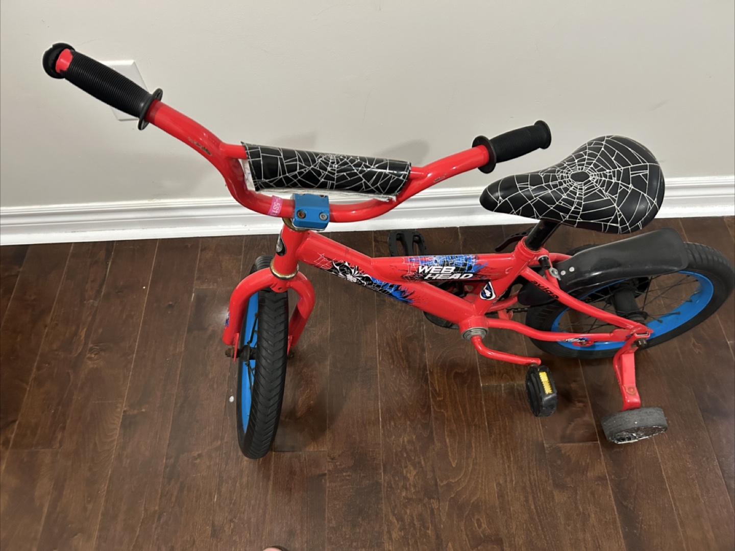 Spiderman Kids Bike with Helmet - photo 4