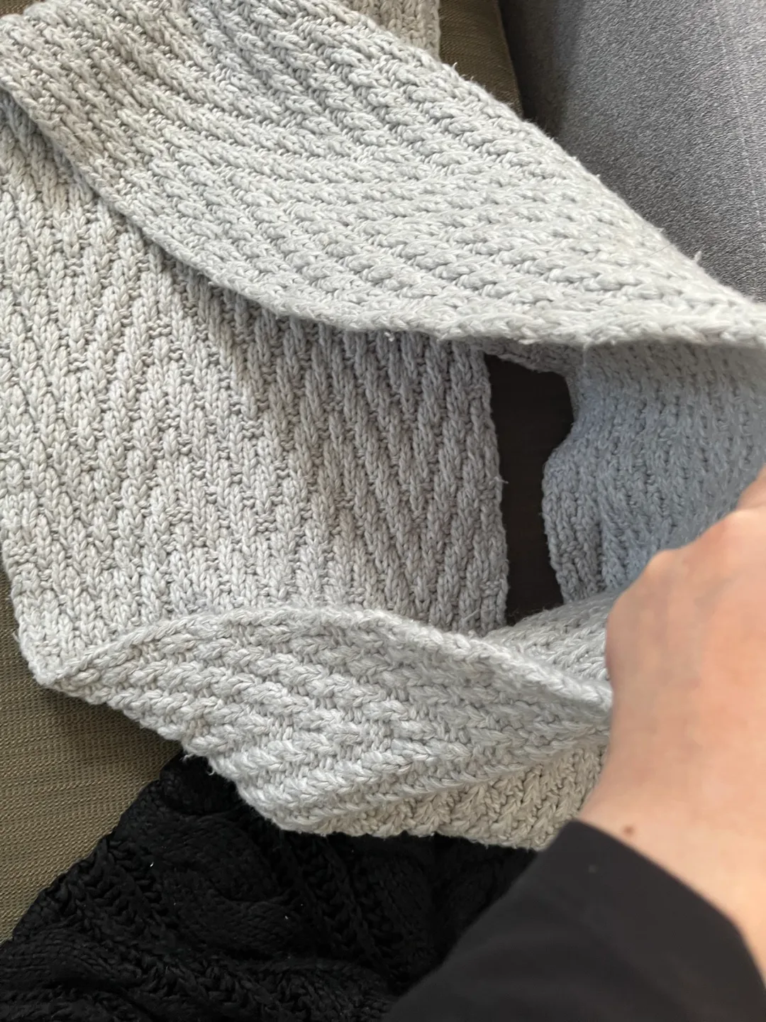 Two Knit Neck Scarves  💚 image indicator(2)