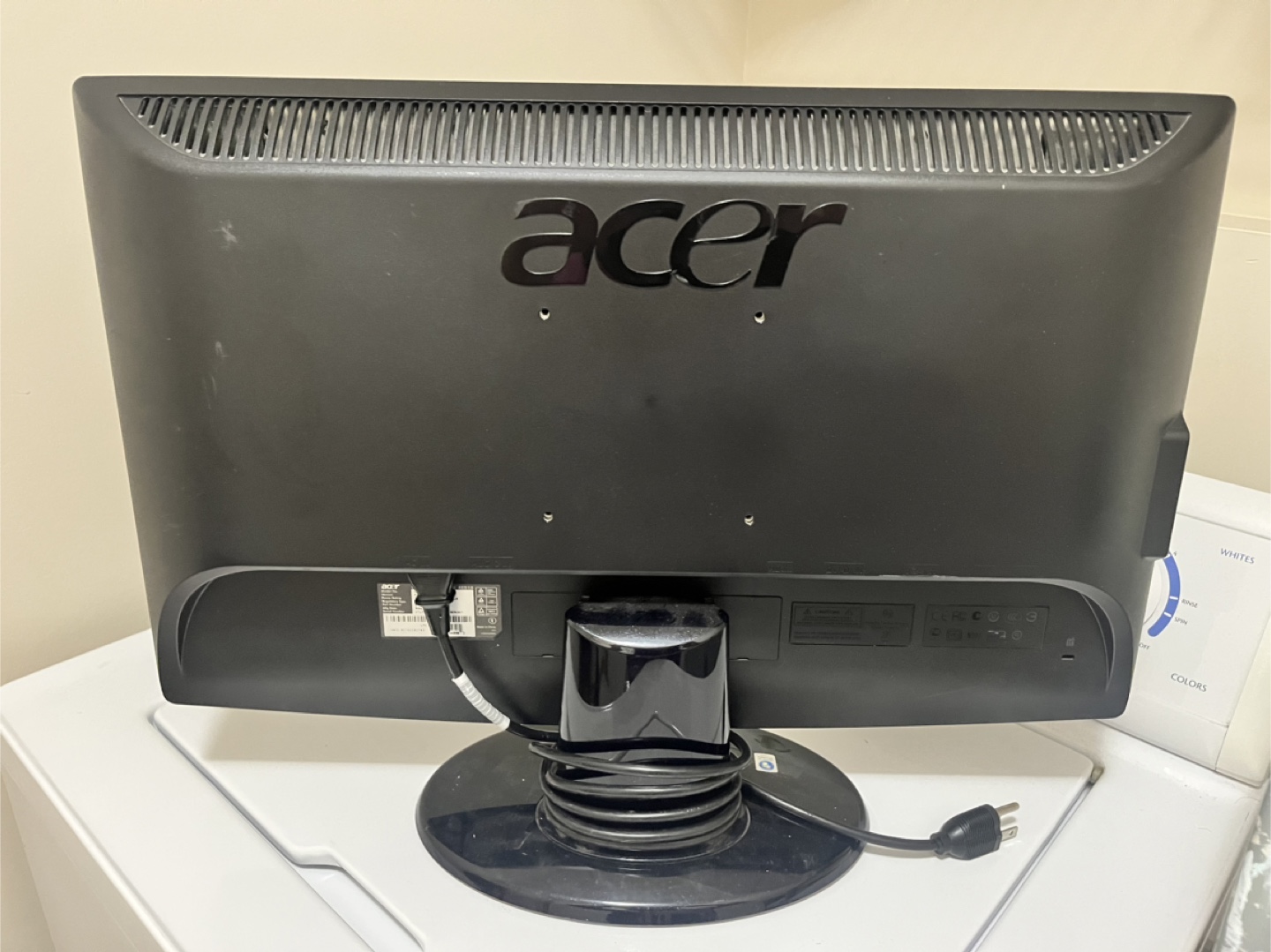 Acer LCD Monitor - Computer Screen