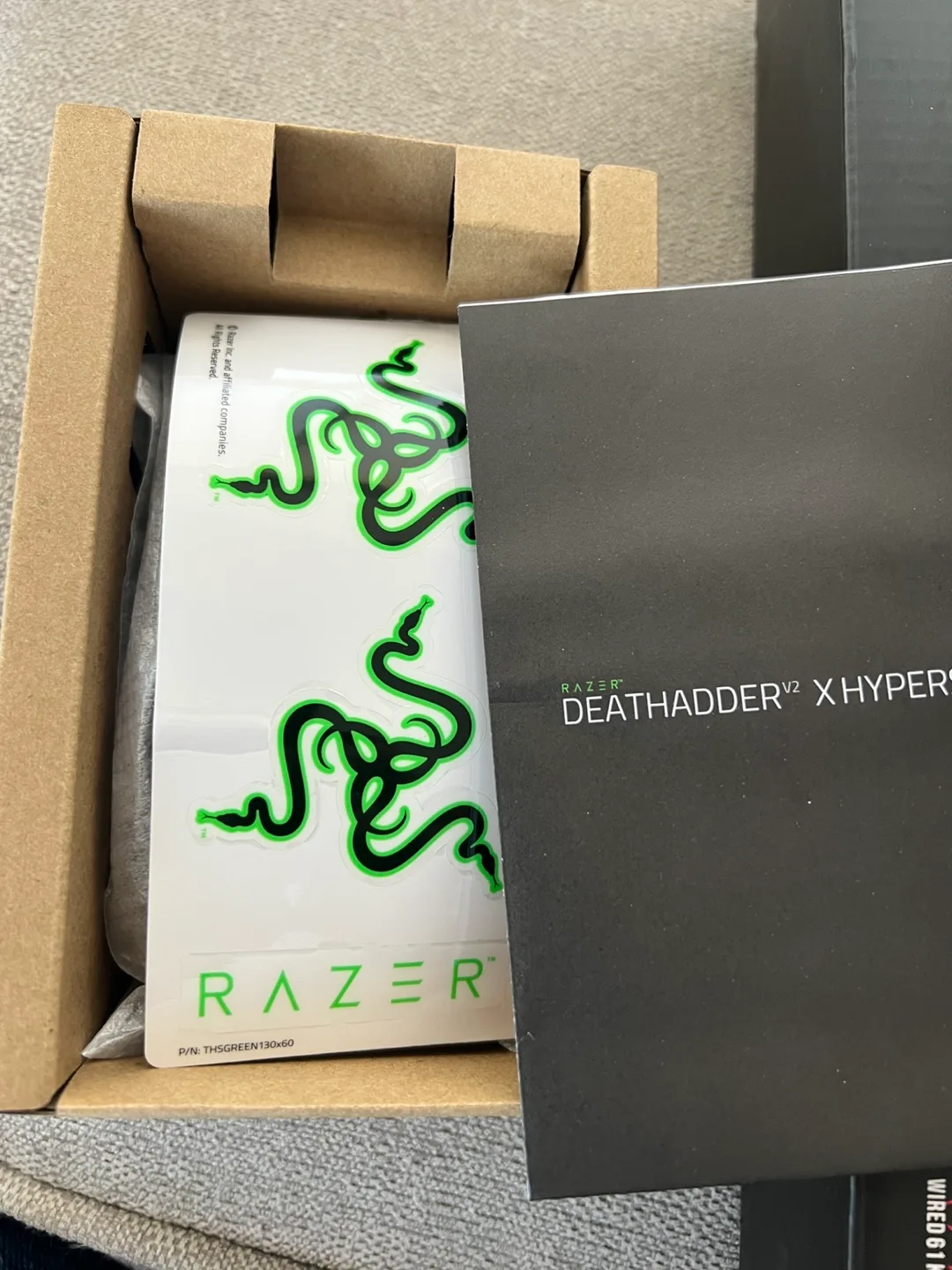 Razer DeathAdder V2 X Hyperspeed Wireless Gaming Mouse image indicator(10)