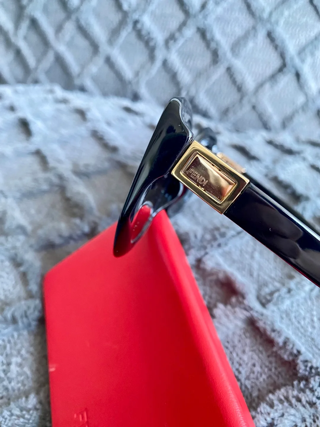 Fendi Black Cat Eye Sunglasses with Case image indicator(4)