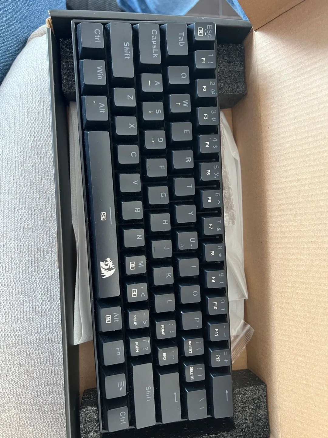 Repragon K552 Mechanical Keyboard image indicator(4)