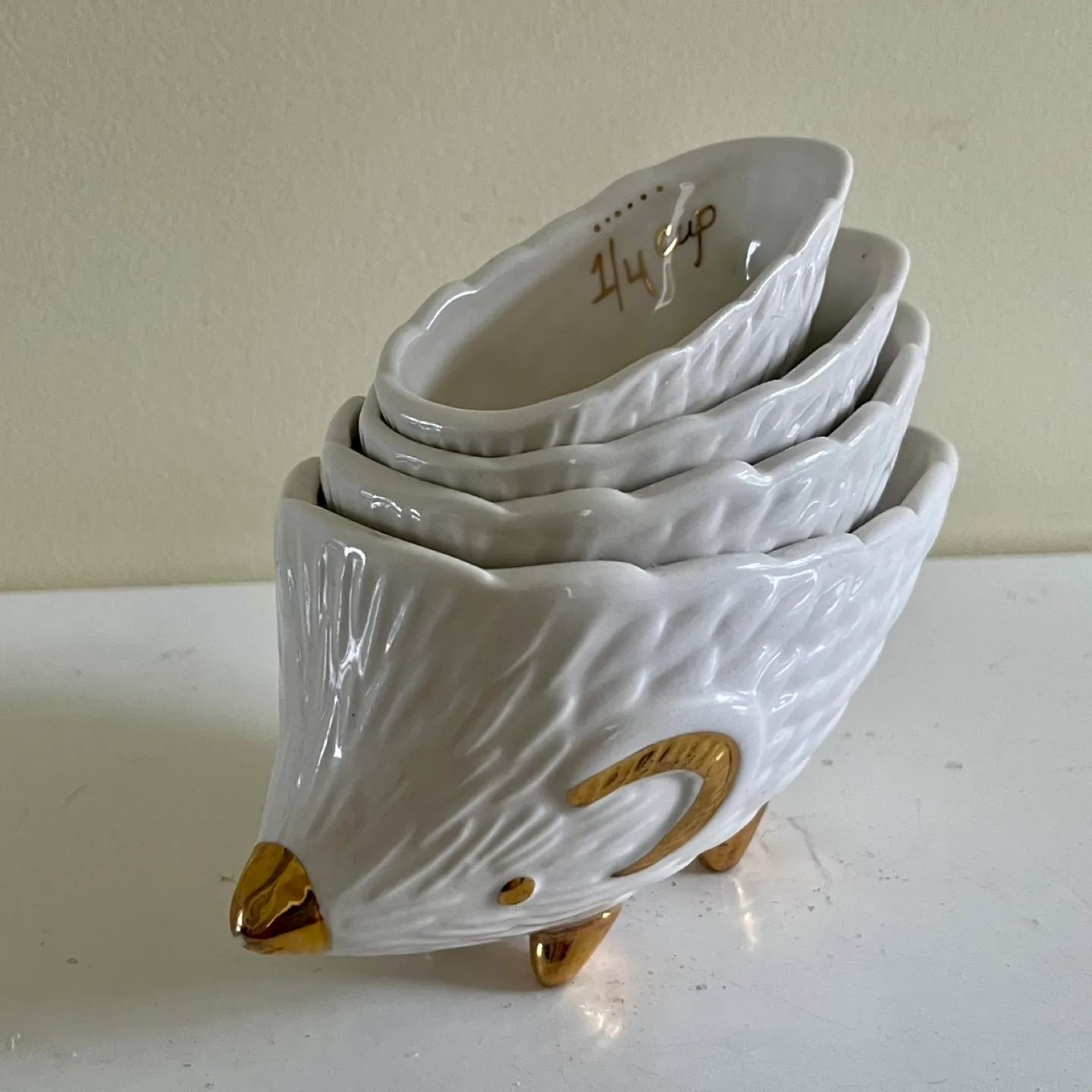 🦔 Anthropologie Nesting Measuring Cups thumbnail