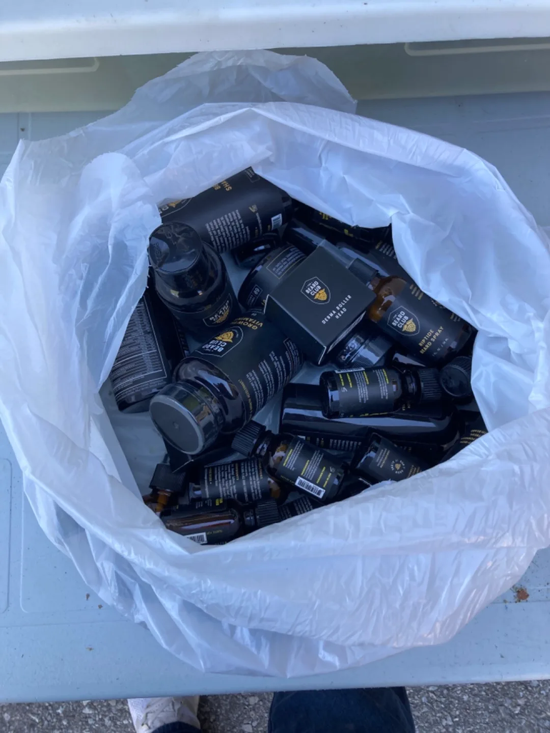 The Beard Club Beard Care Bundle image indicator(2)