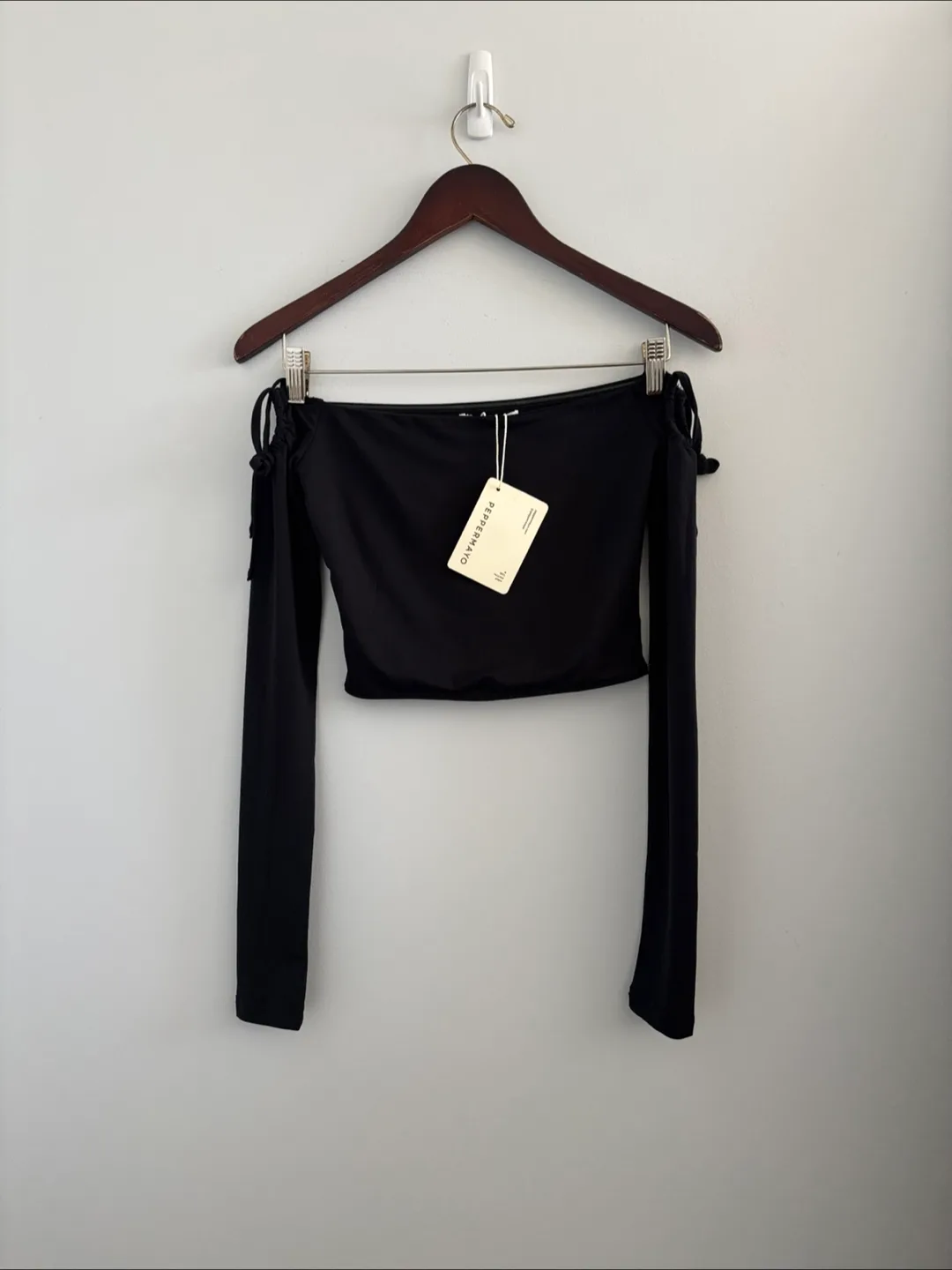 NWT Peppermayo | Off-the-Shoulder Long Sleeve Top - US 2 image indicator(4)
