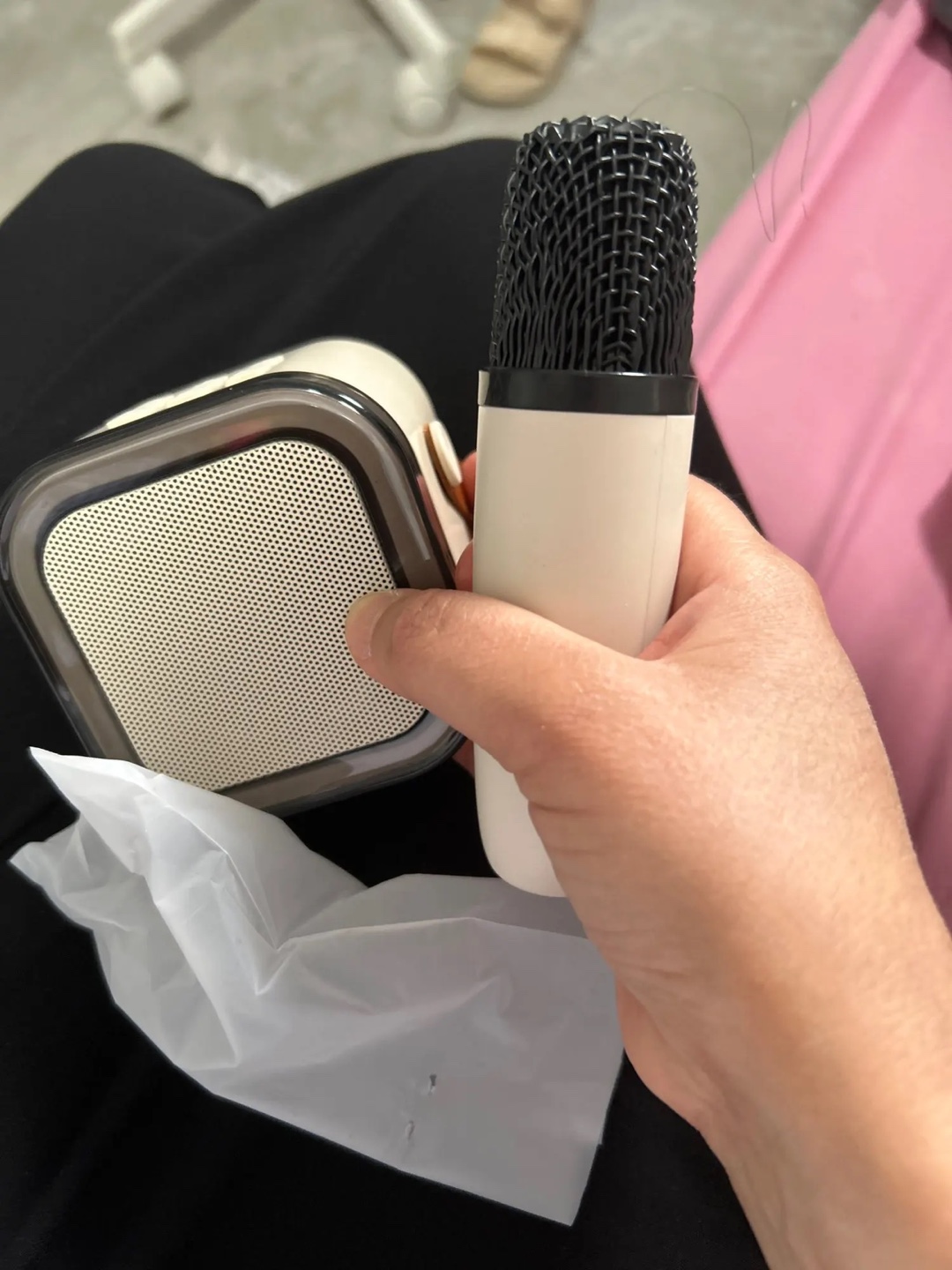 Portable Karaoke Machine with Two Wireless Microphones (BLUE) - photo 3