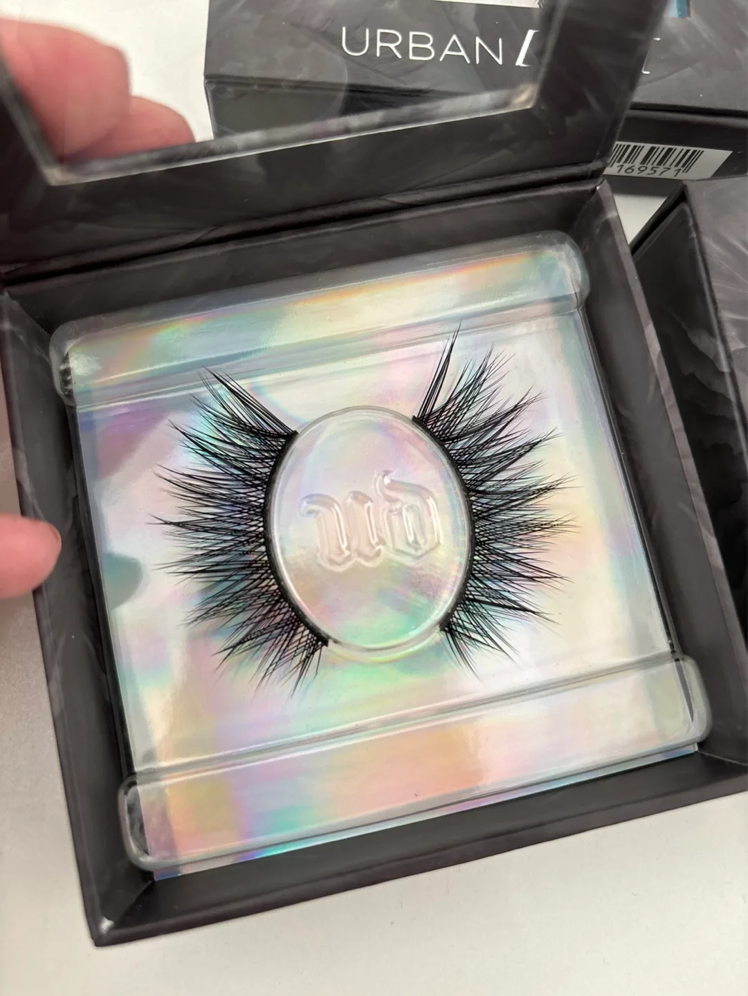 Urban Decay Urban Lash False Eyelashes (3 pairs) image indicator(2)