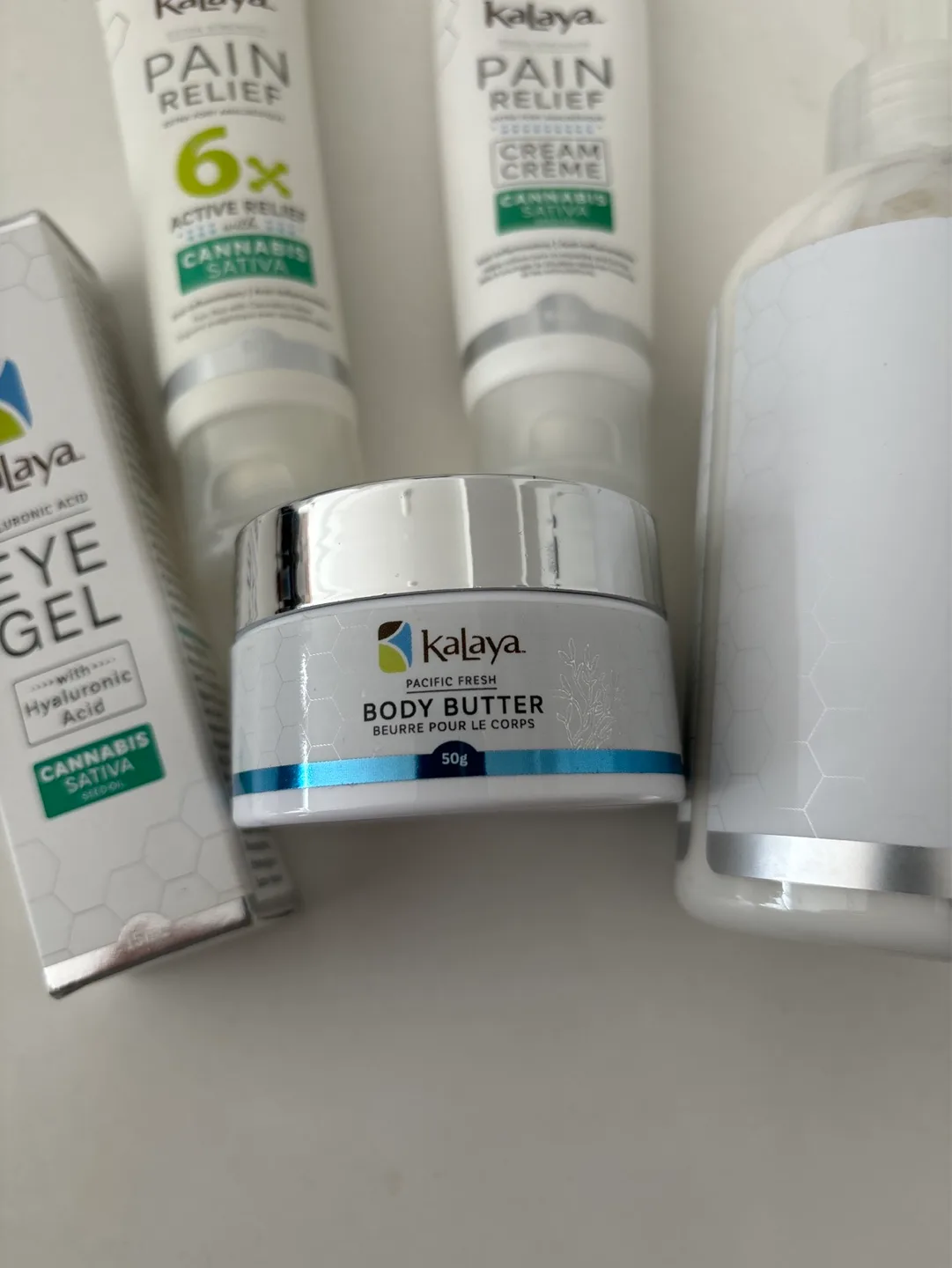 Kalaya Skincare Bundle image indicator(5)