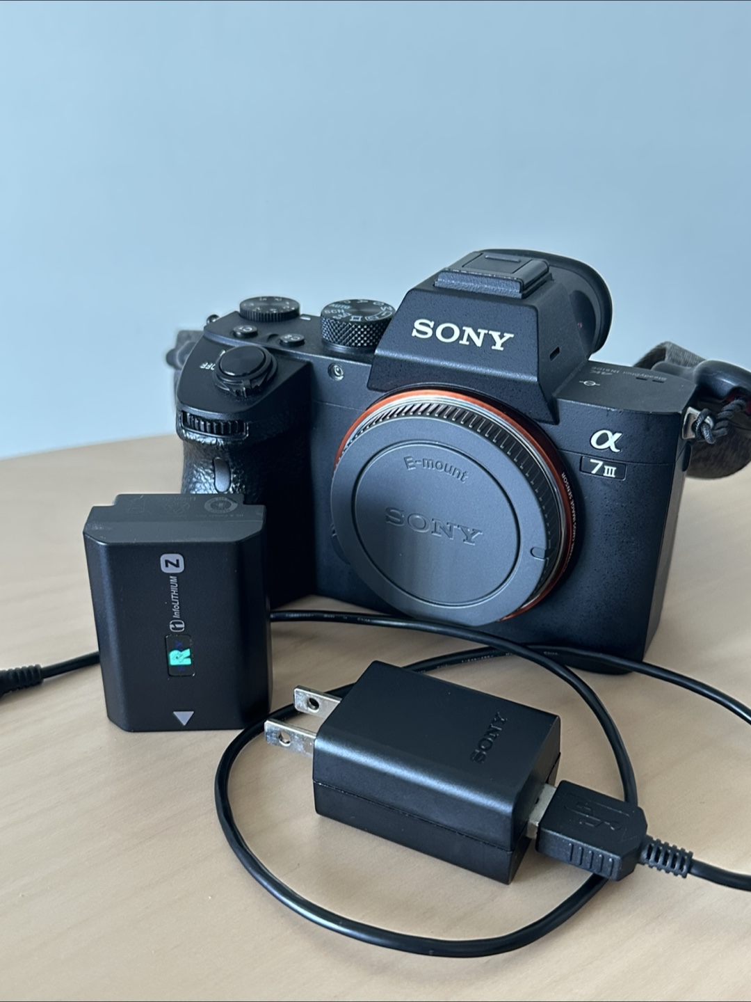 Sony Alpha 7 III Mirrorless Camera (body only) - photo 2