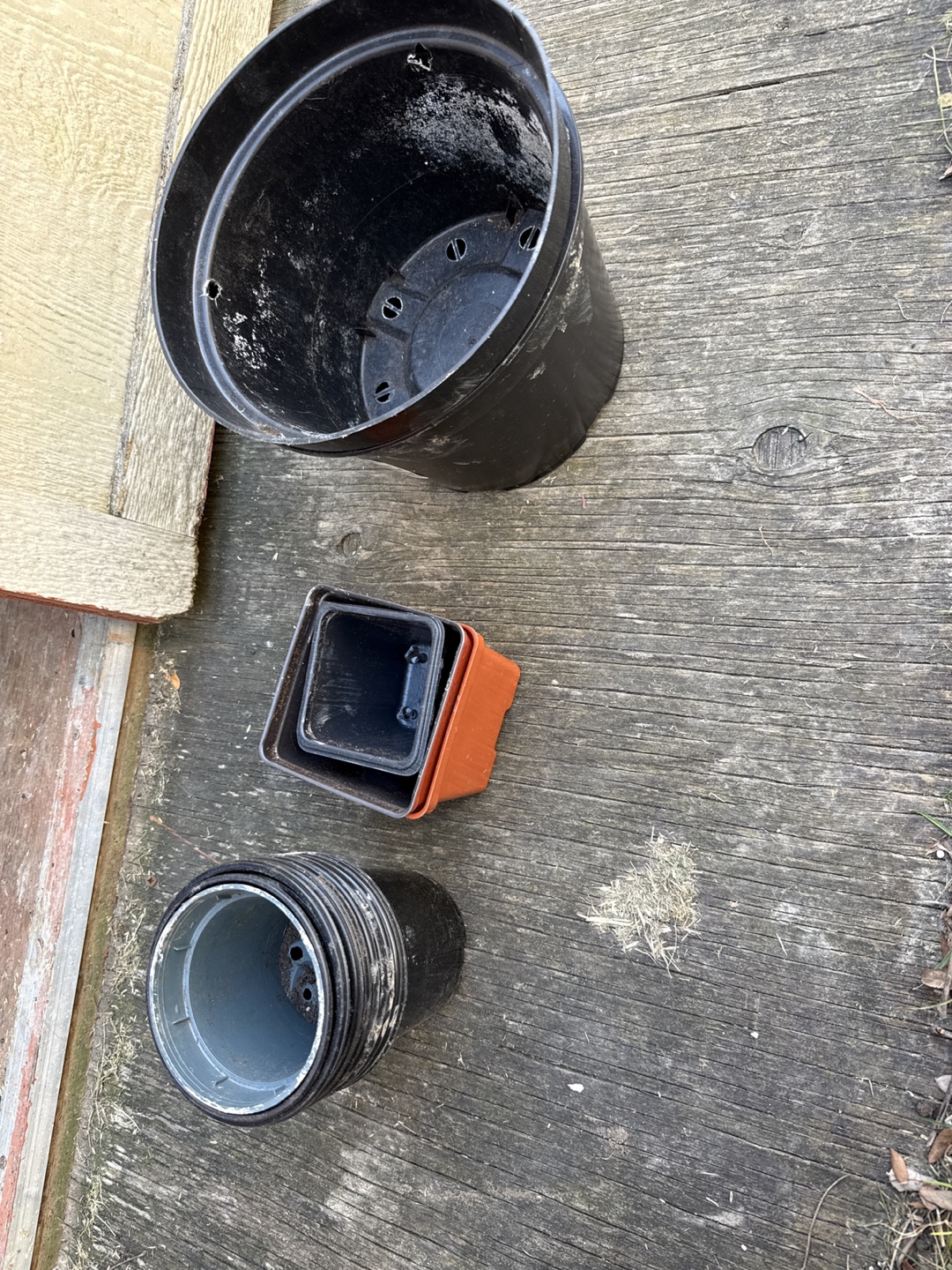 Assorted Plant Pots and Containers - Bulk Lot - photo 4